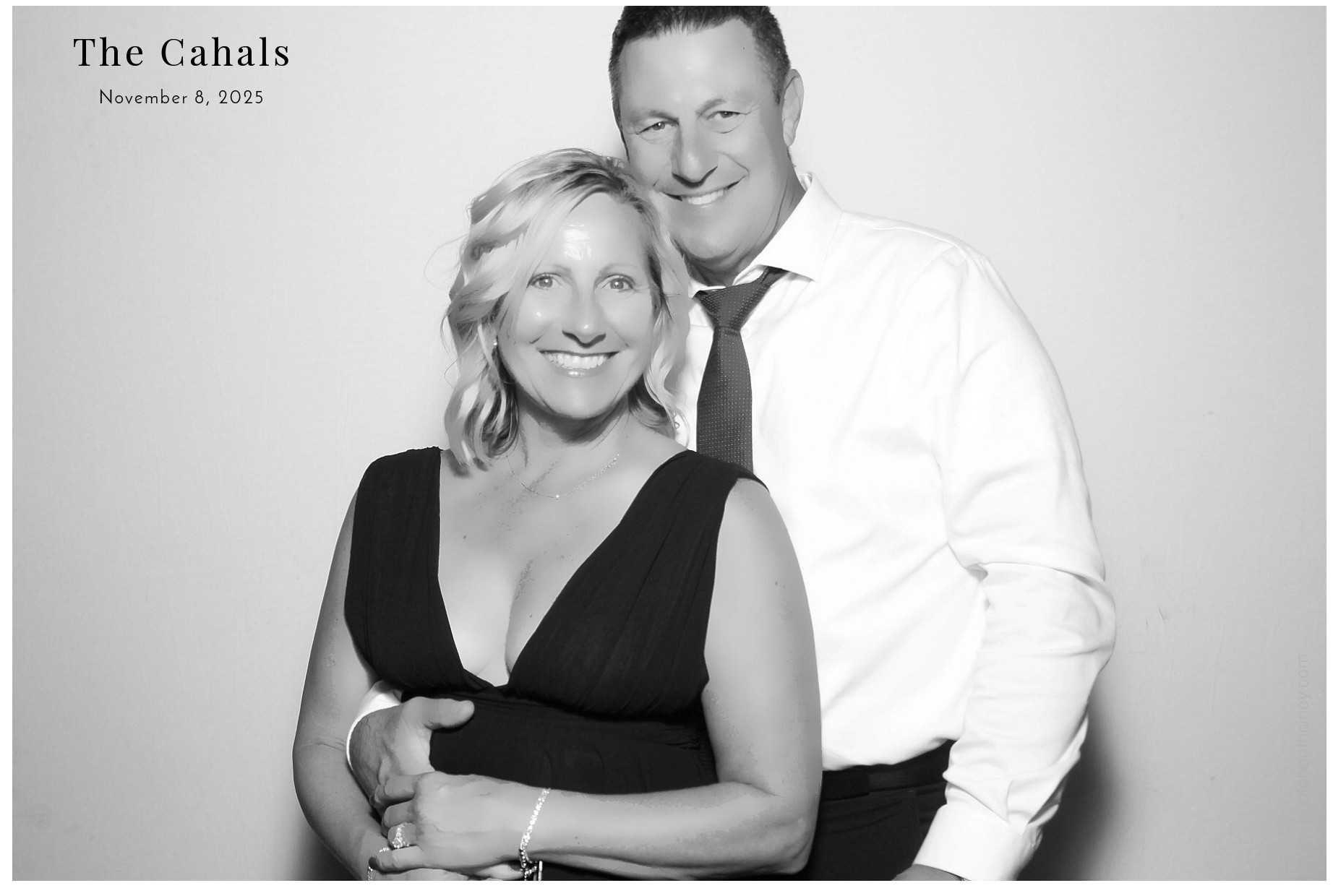 The Cahal's  | View more photos from the event at gallery.photoboothcincy.com/u/PhotoBoothCincy/The-Cahals