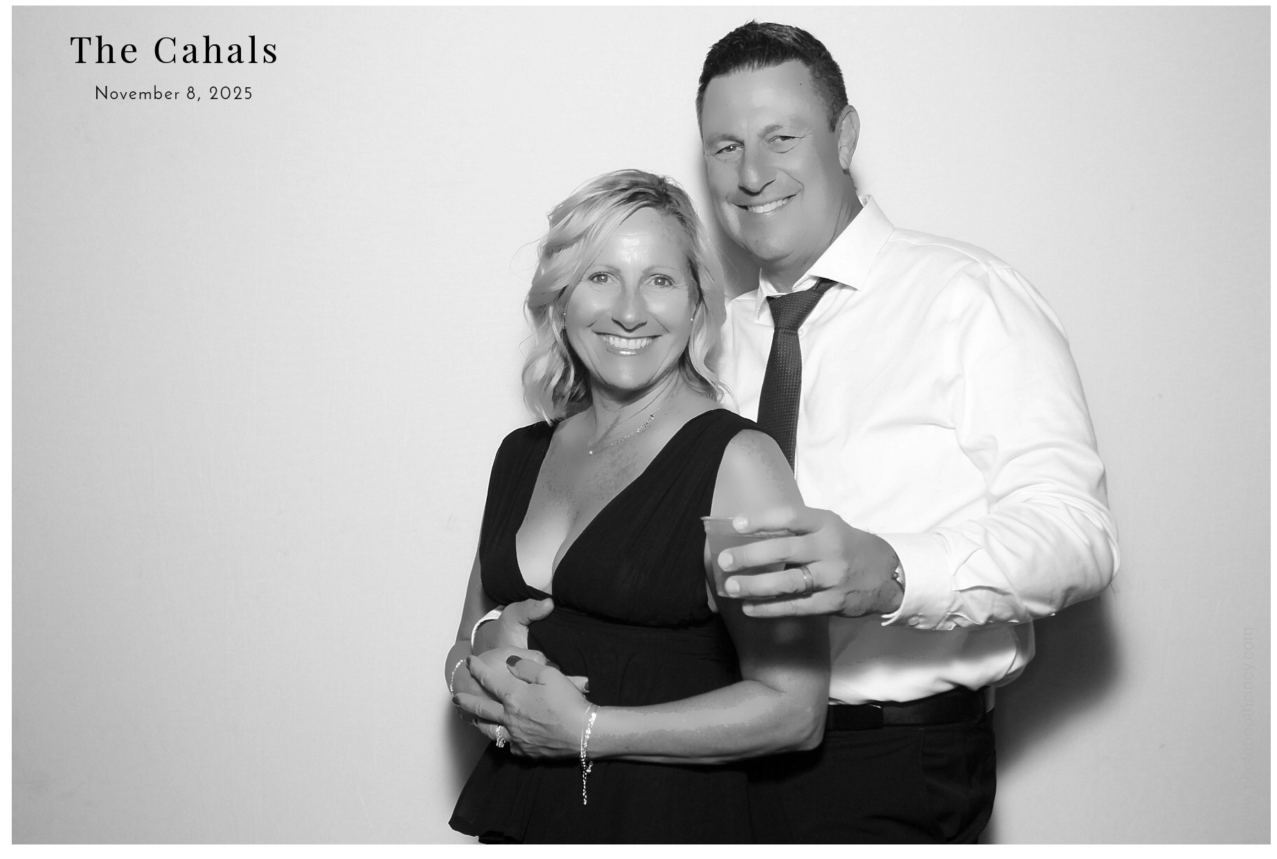 The Cahal's  | View more photos from the event at gallery.photoboothcincy.com/u/PhotoBoothCincy/The-Cahals