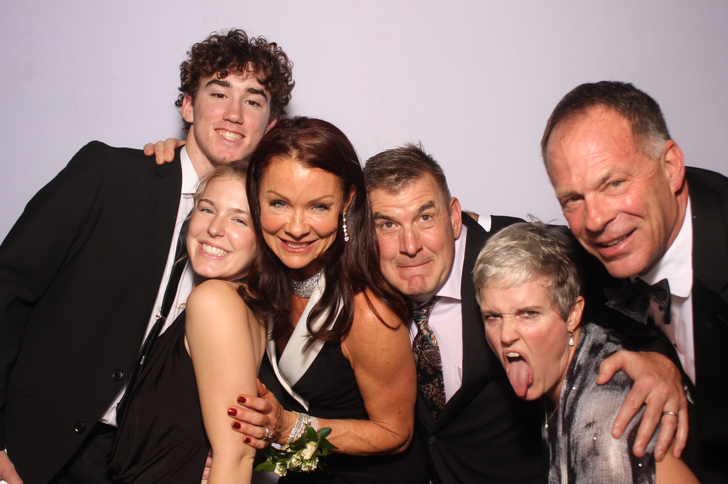 The Cahal's  | View more photos from the event at gallery.photoboothcincy.com/u/PhotoBoothCincy/The-Cahals