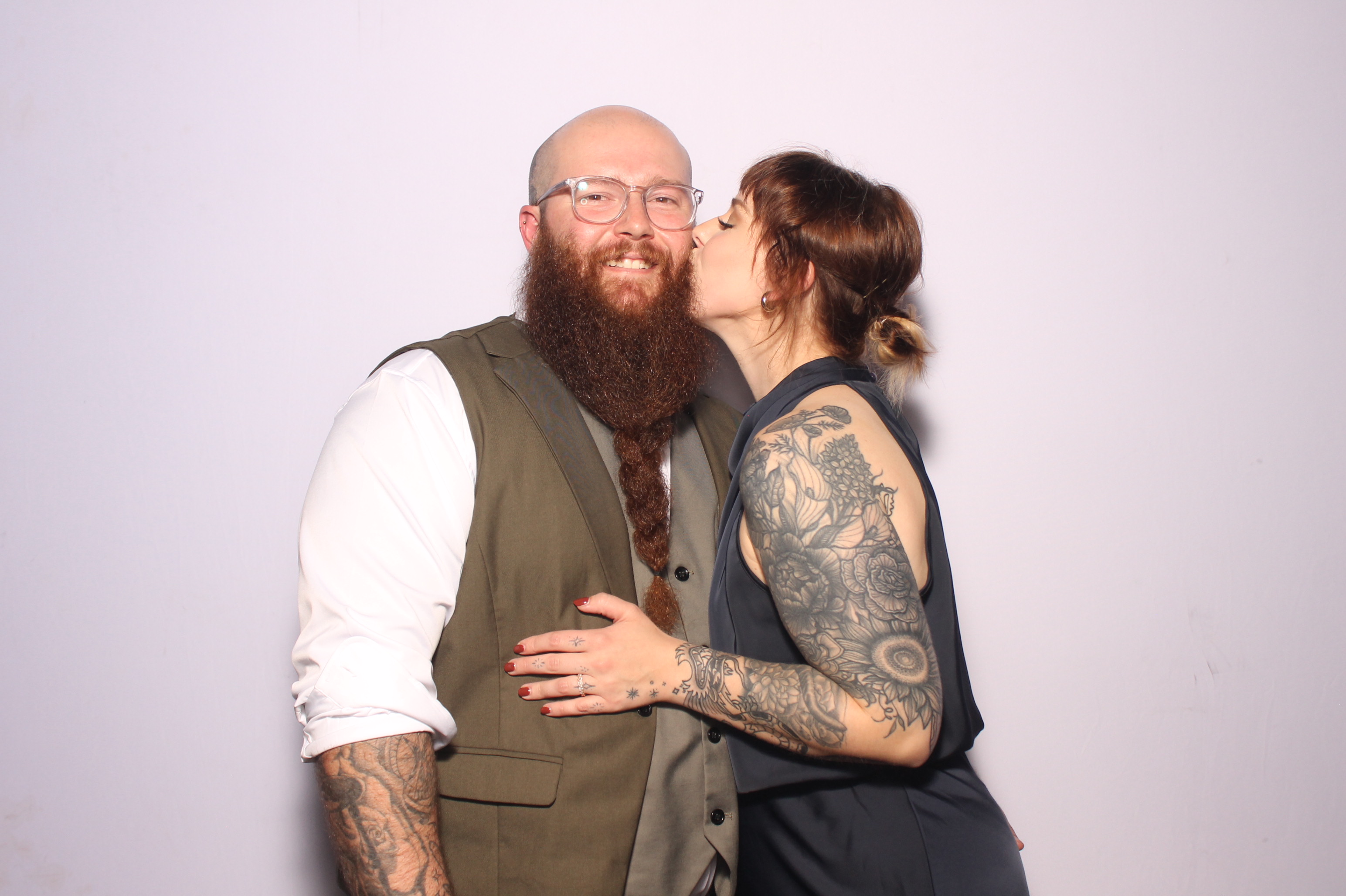 The Cahal's  | View more photos from the event at gallery.photoboothcincy.com/u/PhotoBoothCincy/The-Cahals