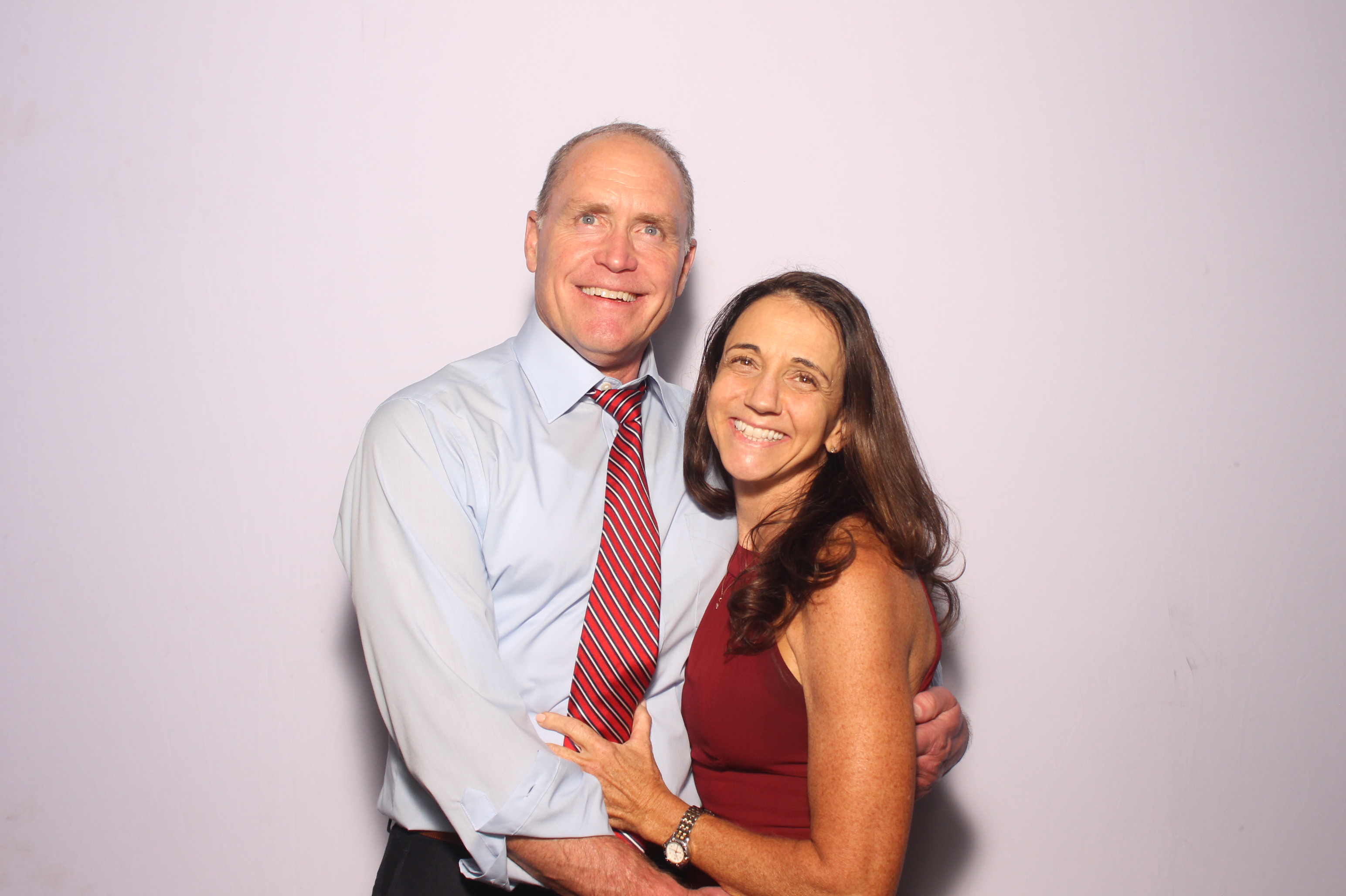 The Cahal's  | View more photos from the event at gallery.photoboothcincy.com/u/PhotoBoothCincy/The-Cahals