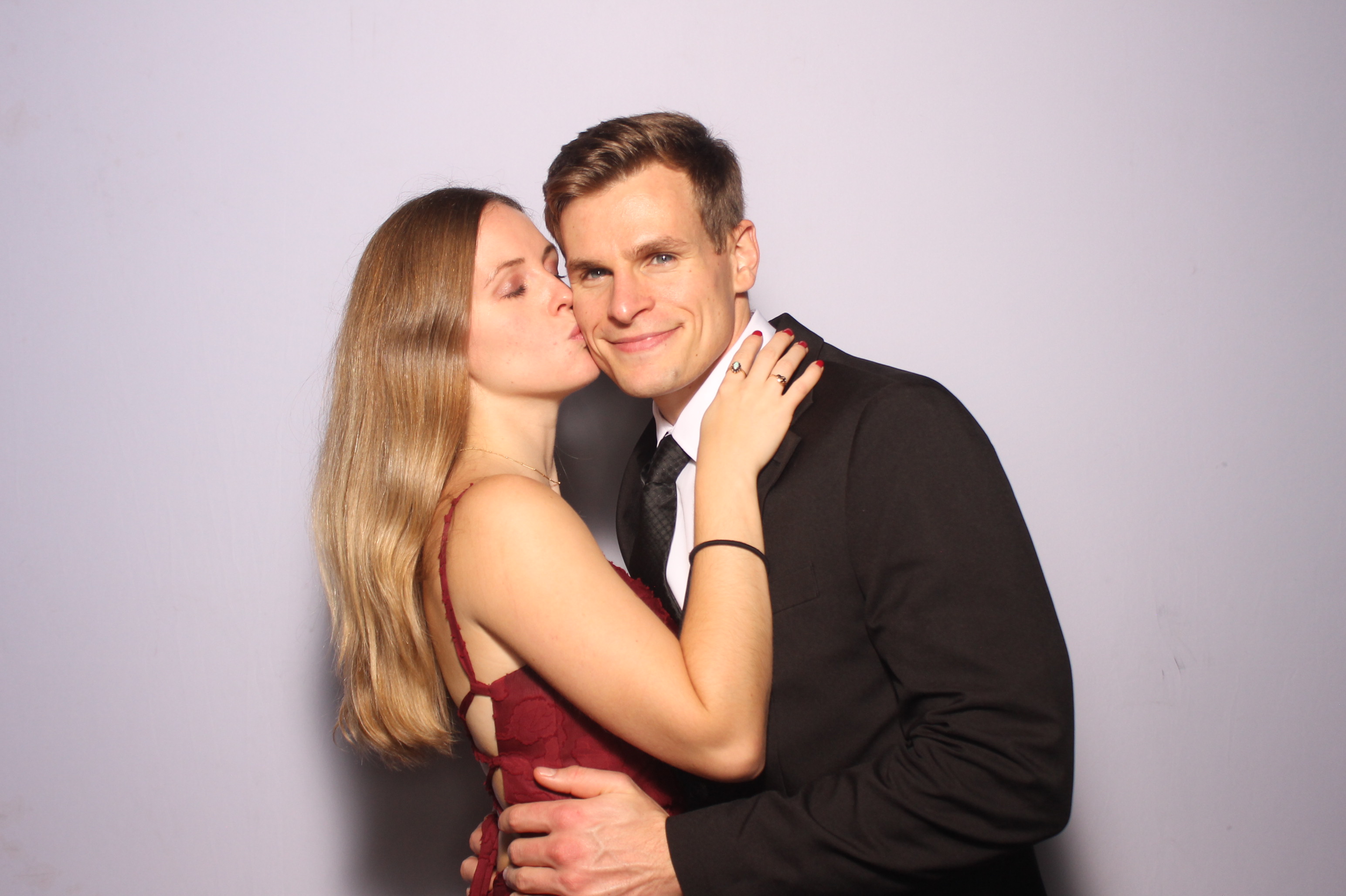 The Cahal's  | View more photos from the event at gallery.photoboothcincy.com/u/PhotoBoothCincy/The-Cahals