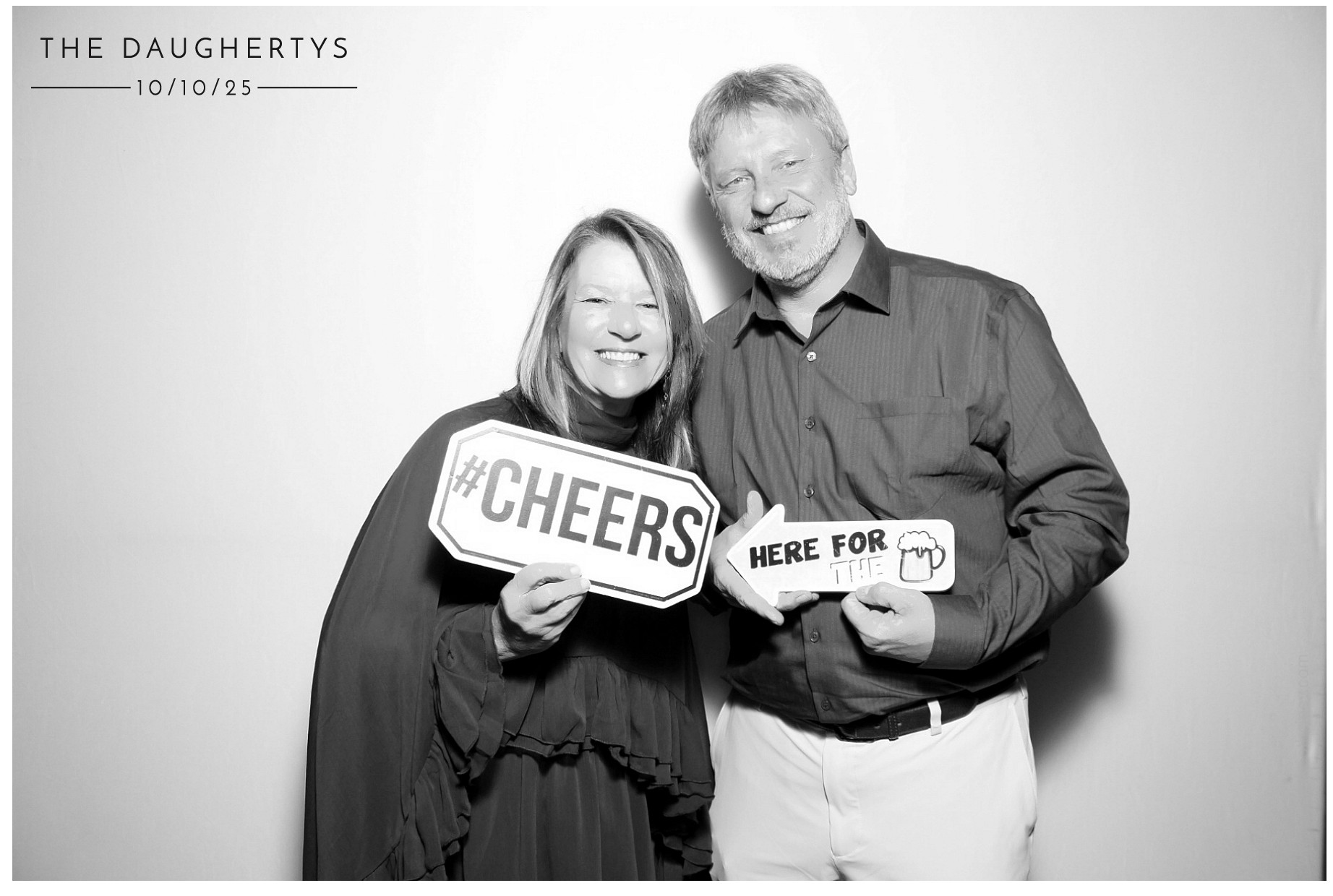 The Daugherty's | View more photos from the event at gallery.photoboothcincy.com/u/PhotoBoothCincy/The-Daughertys
