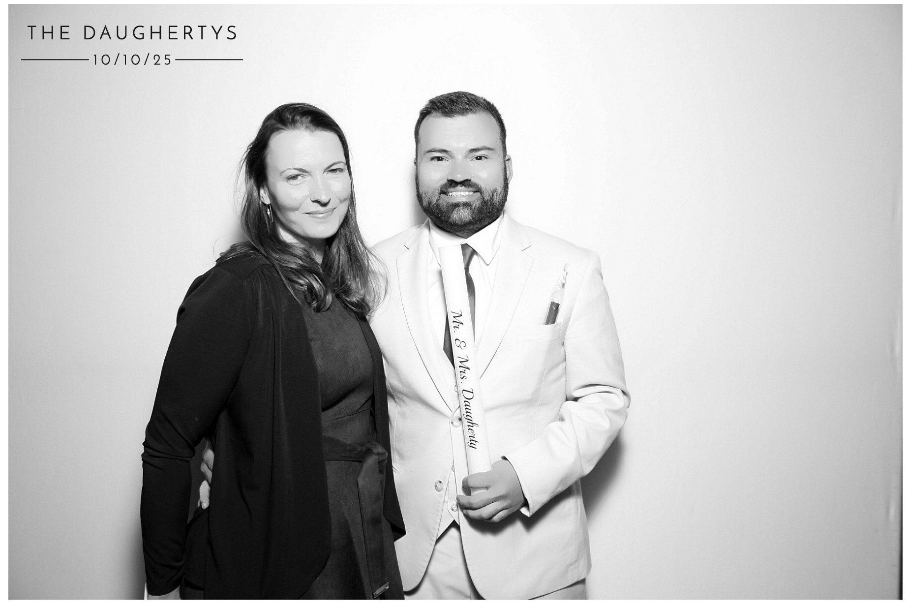 The Daugherty's | View more photos from the event at gallery.photoboothcincy.com/u/PhotoBoothCincy/The-Daughertys