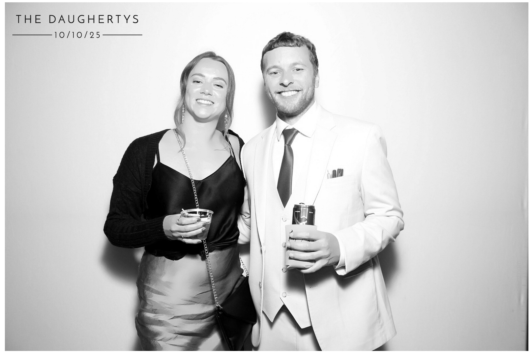 The Daugherty's | View more photos from the event at gallery.photoboothcincy.com/u/PhotoBoothCincy/The-Daughertys