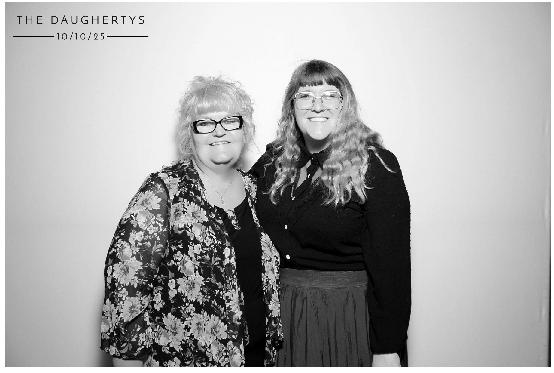 The Daugherty's | View more photos from the event at gallery.photoboothcincy.com/u/PhotoBoothCincy/The-Daughertys
