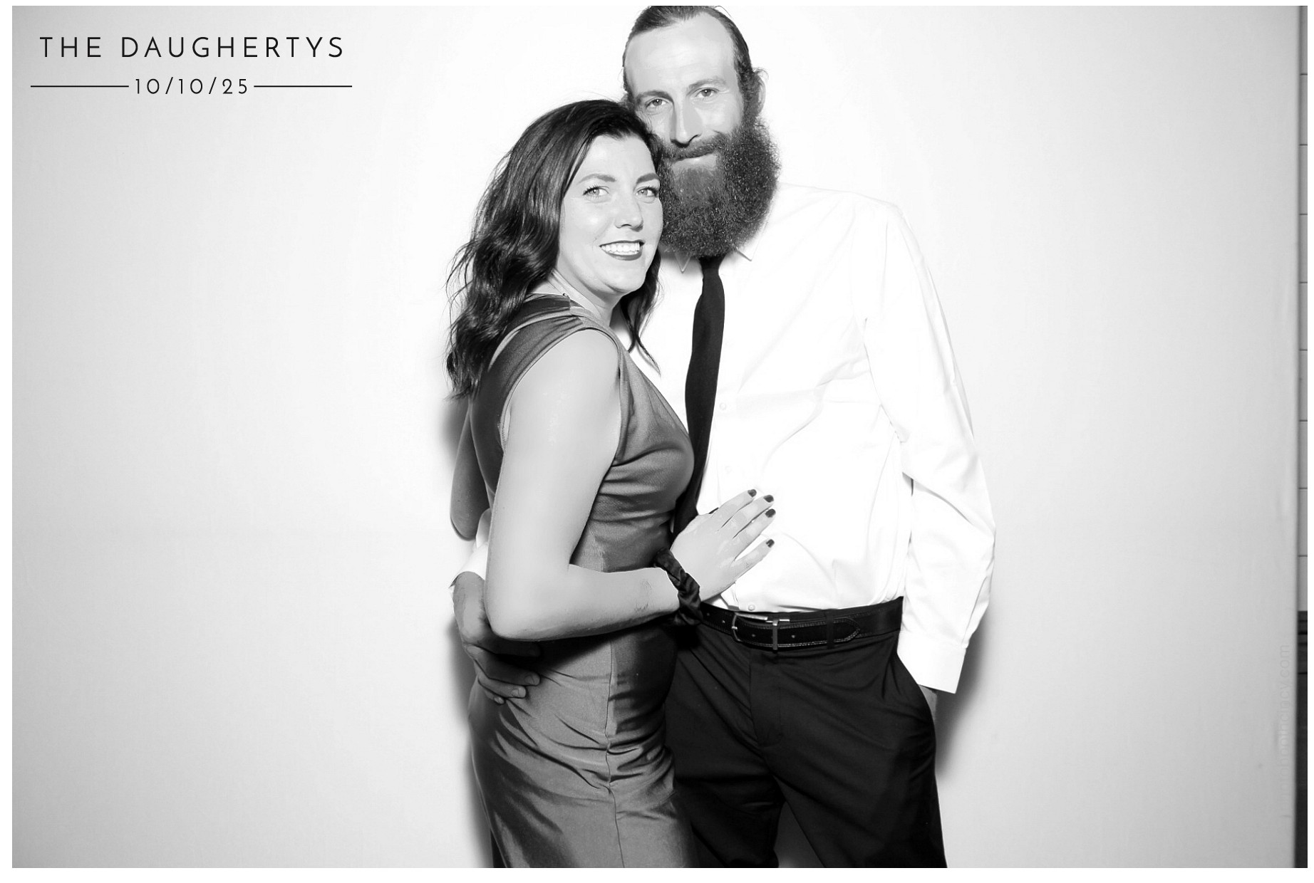 The Daugherty's | View more photos from the event at gallery.photoboothcincy.com/u/PhotoBoothCincy/The-Daughertys