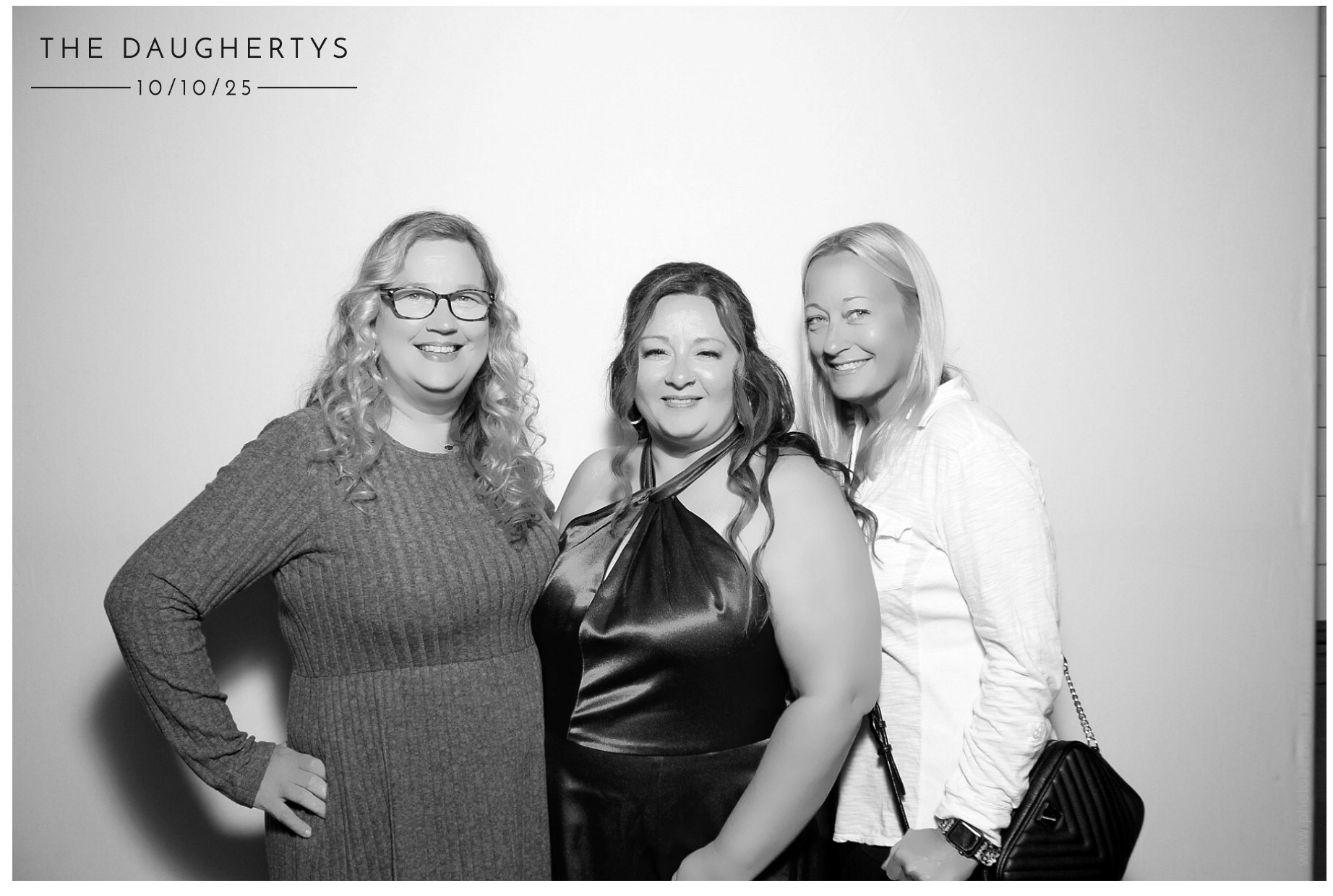 The Daugherty's | View more photos from the event at gallery.photoboothcincy.com/u/PhotoBoothCincy/The-Daughertys