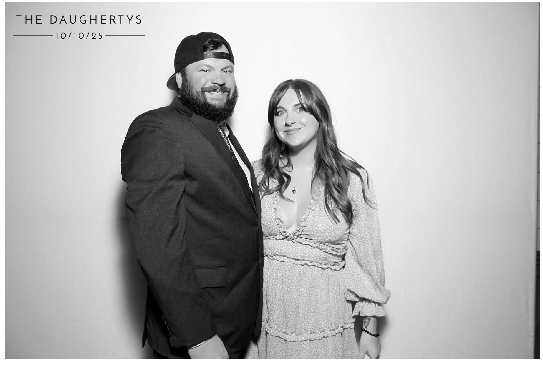 The Daugherty's | View more photos from the event at gallery.photoboothcincy.com/u/PhotoBoothCincy/The-Daughertys