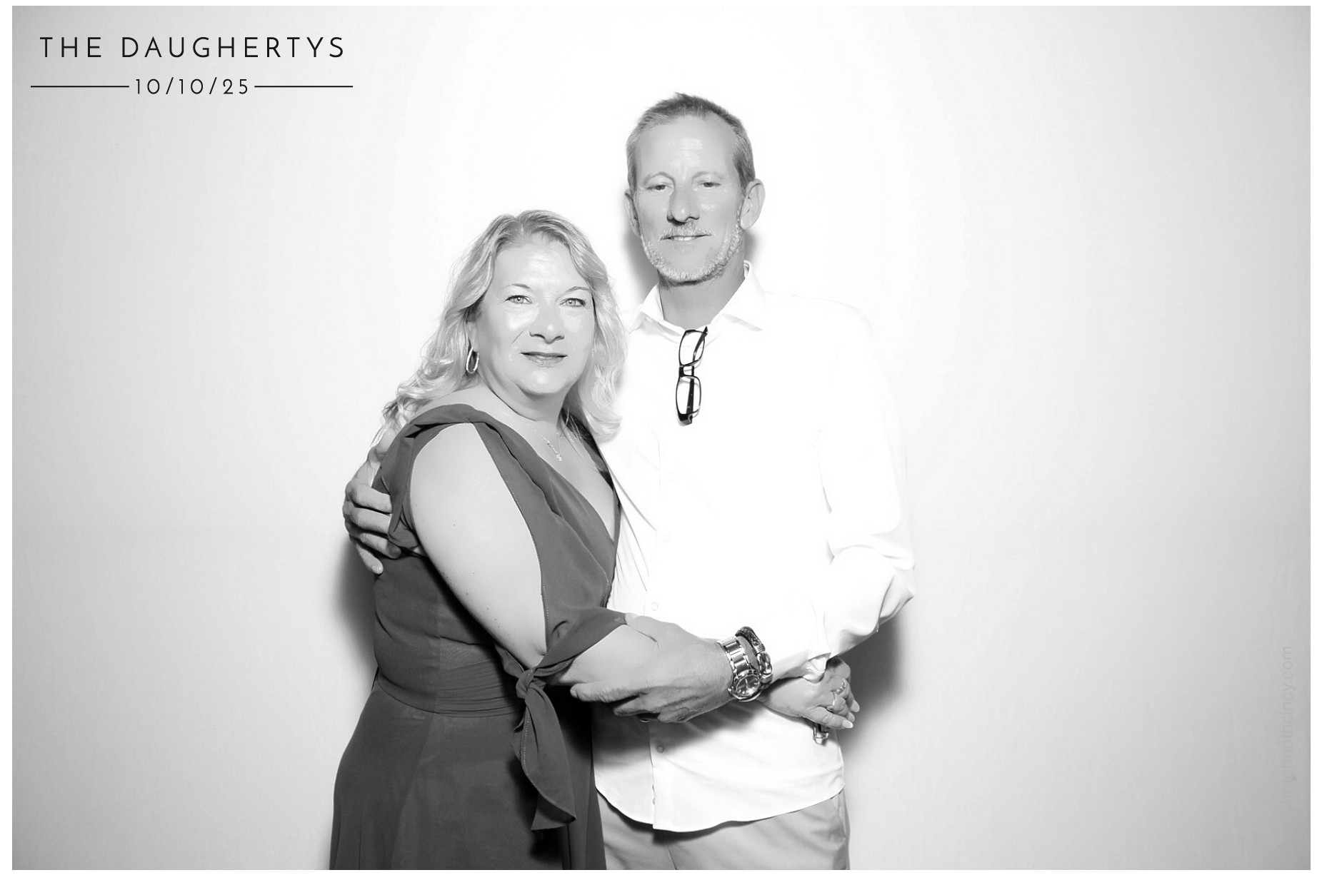 The Daugherty's | View more photos from the event at gallery.photoboothcincy.com/u/PhotoBoothCincy/The-Daughertys