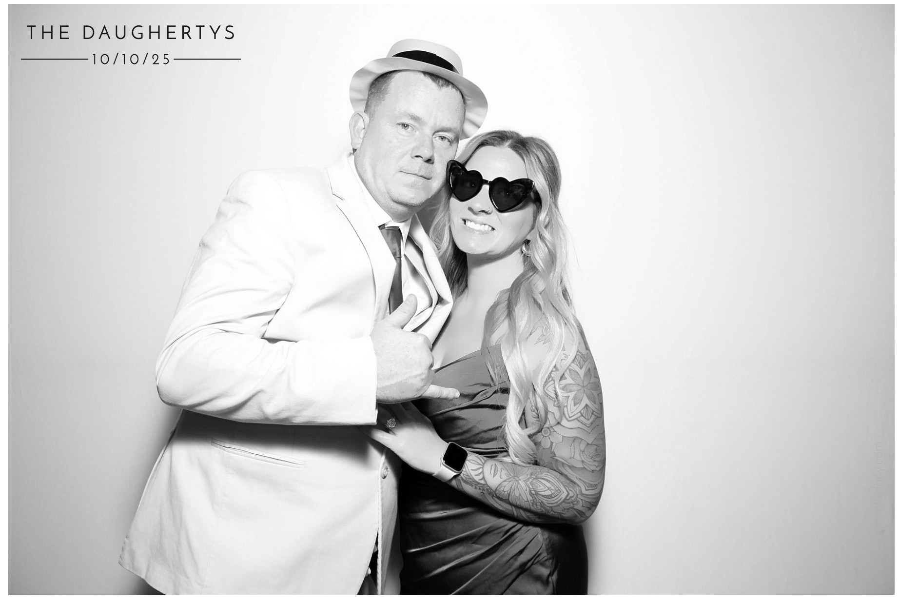 The Daugherty's | View more photos from the event at gallery.photoboothcincy.com/u/PhotoBoothCincy/The-Daughertys