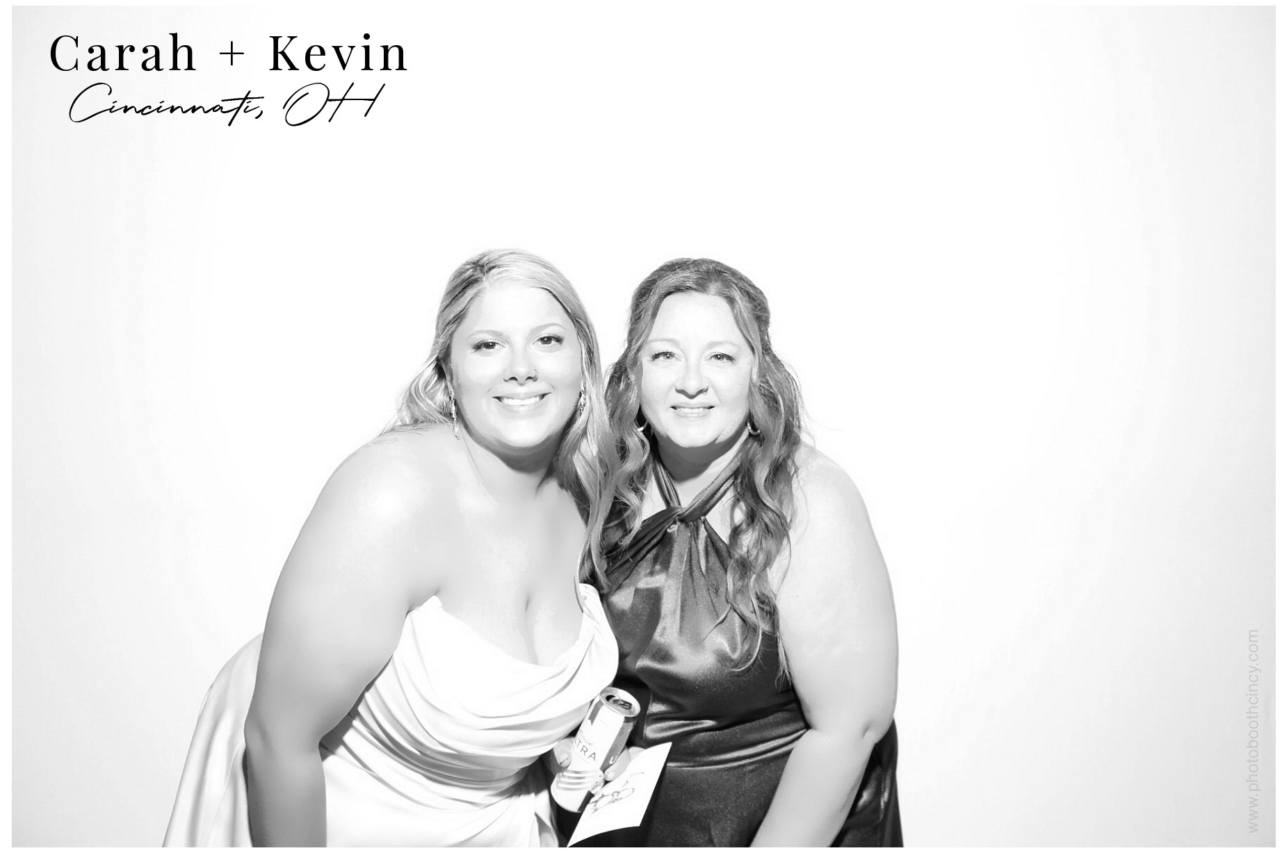 The Daugherty's | View more photos from the event at gallery.photoboothcincy.com/u/PhotoBoothCincy/The-Daughertys