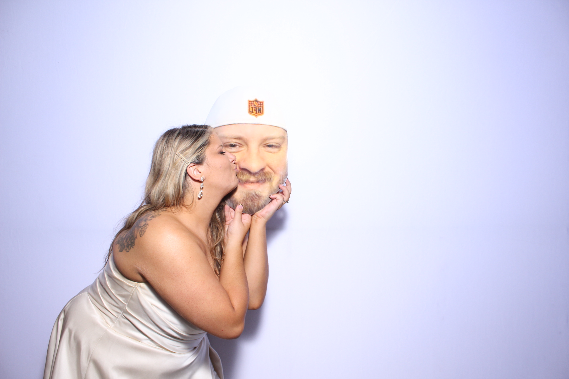 The Daugherty's | View more photos from the event at gallery.photoboothcincy.com/u/PhotoBoothCincy/The-Daughertys