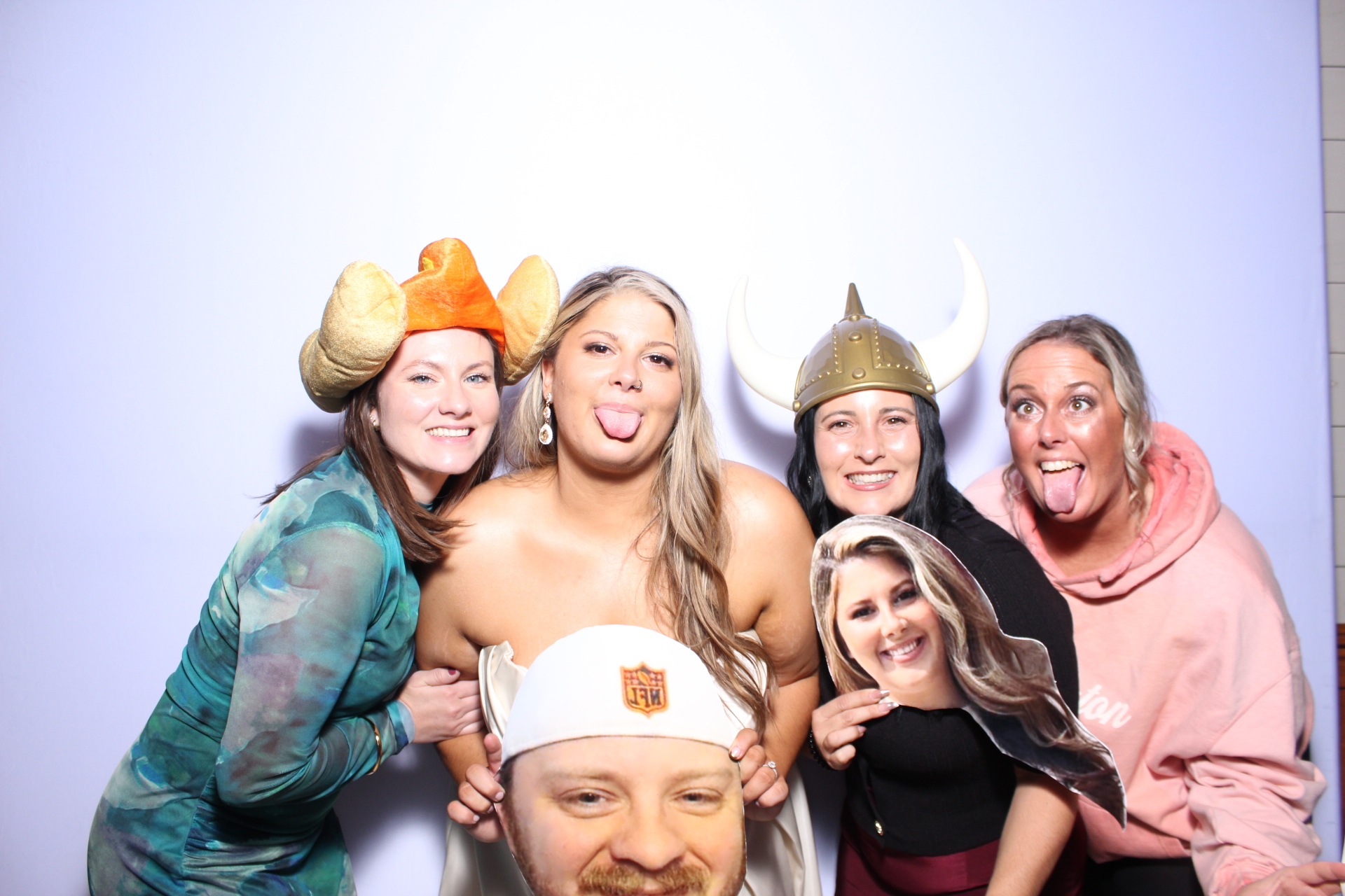 The Daugherty's | View more photos from the event at gallery.photoboothcincy.com/u/PhotoBoothCincy/The-Daughertys