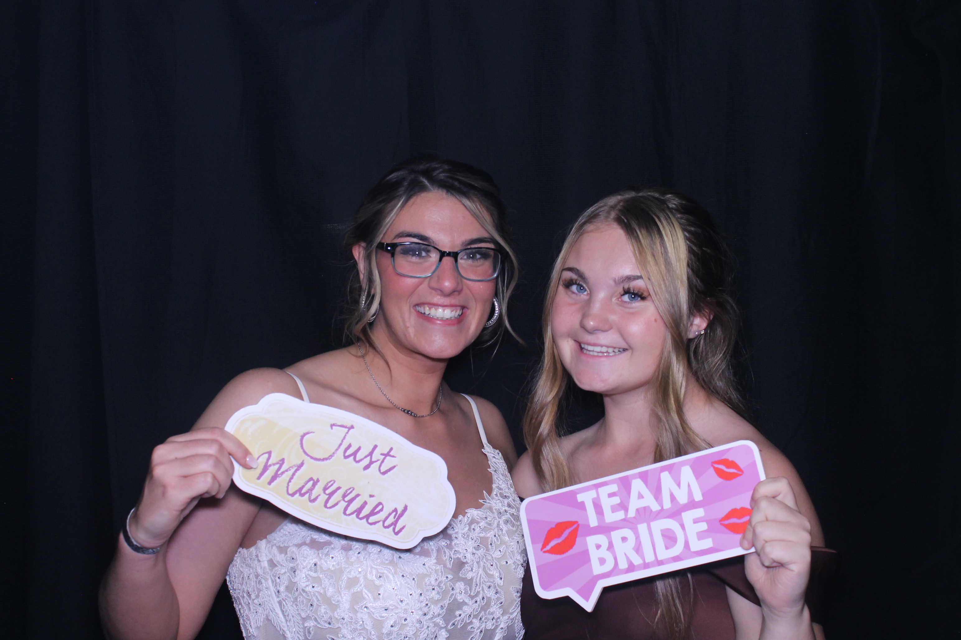 The Delphs | View more photos from the event at gallery.photoboothcincy.com/u/PhotoBoothCincy/The-Delphs