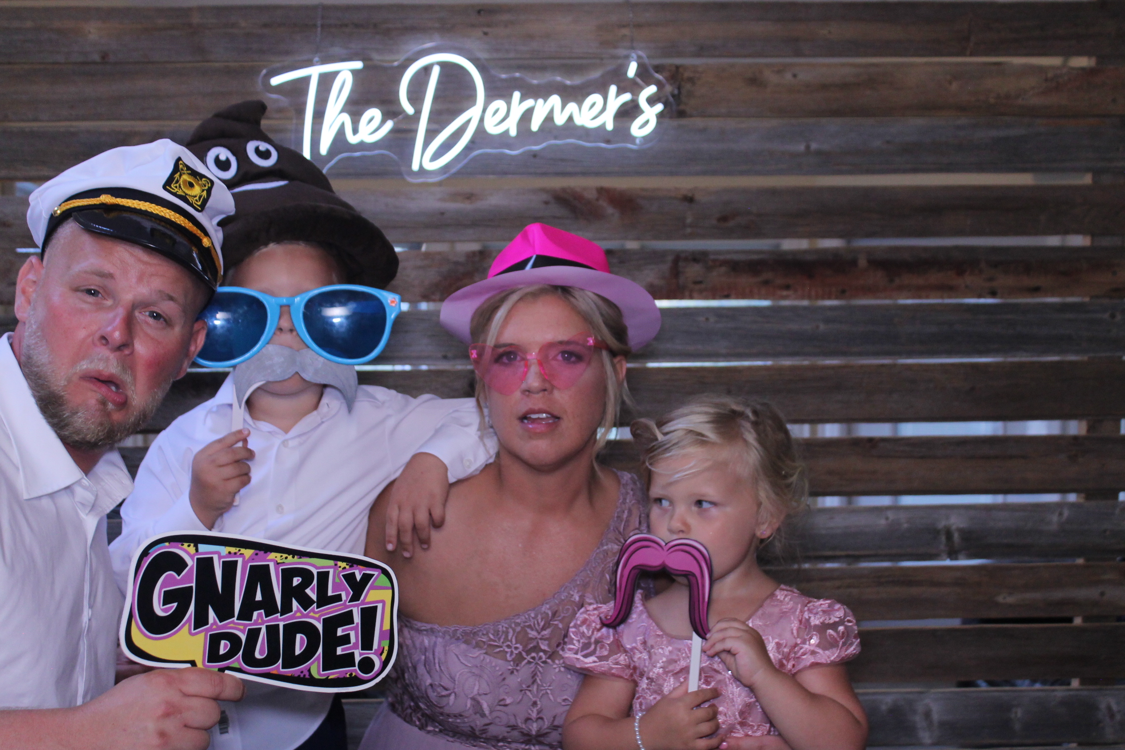 The Dermers | View more photos from the event at gallery.photoboothcincy.com/u/PhotoBoothCincy/The-Dermers
