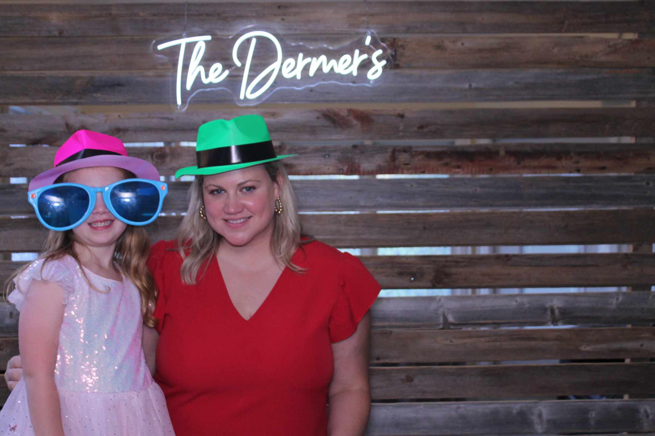 The Dermers | View more photos from the event at gallery.photoboothcincy.com/u/PhotoBoothCincy/The-Dermers