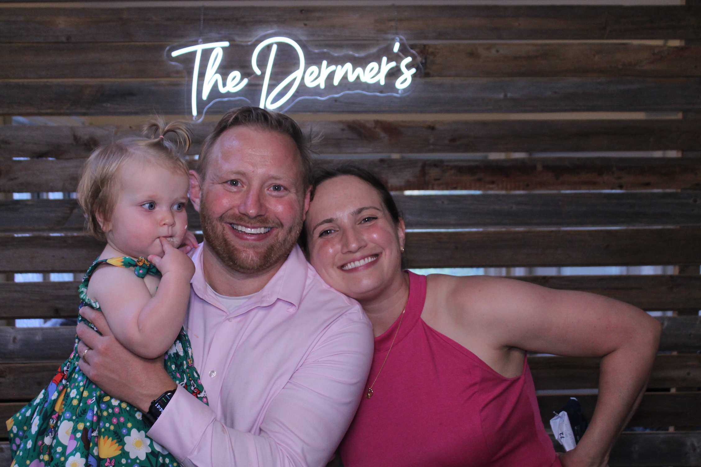 The Dermers | View more photos from the event at gallery.photoboothcincy.com/u/PhotoBoothCincy/The-Dermers