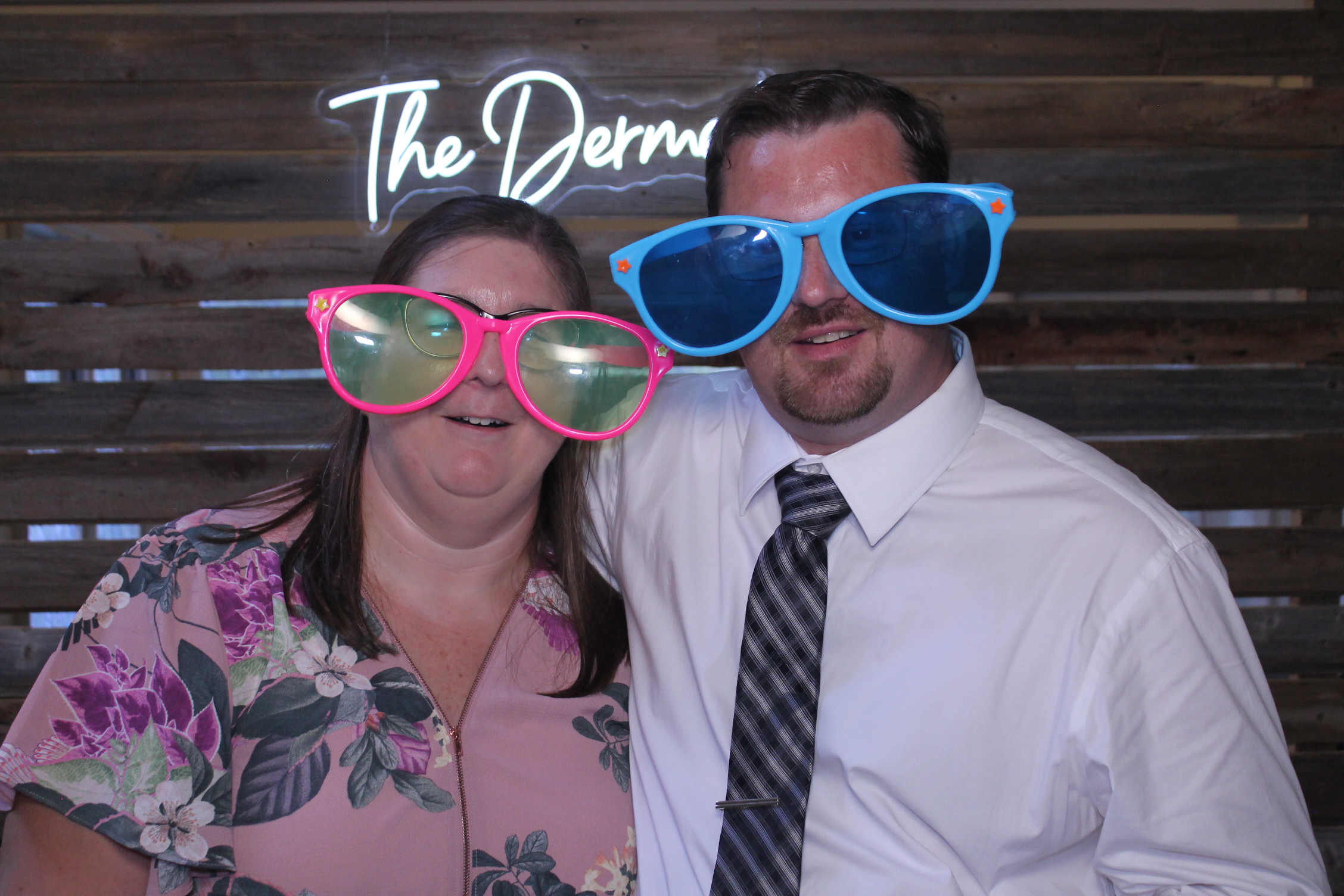 The Dermers | View more photos from the event at gallery.photoboothcincy.com/u/PhotoBoothCincy/The-Dermers