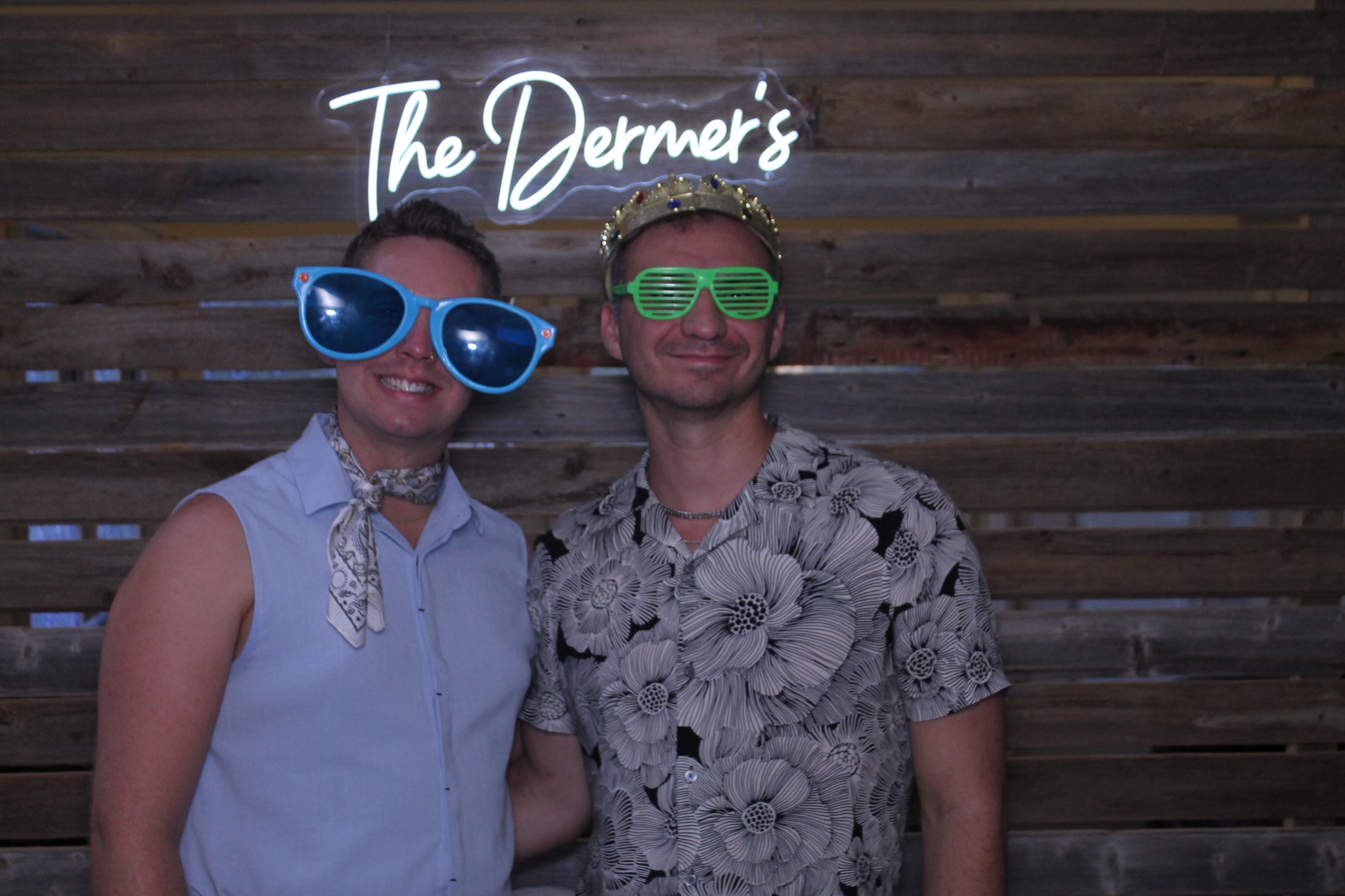 The Dermers | View more photos from the event at gallery.photoboothcincy.com/u/PhotoBoothCincy/The-Dermers