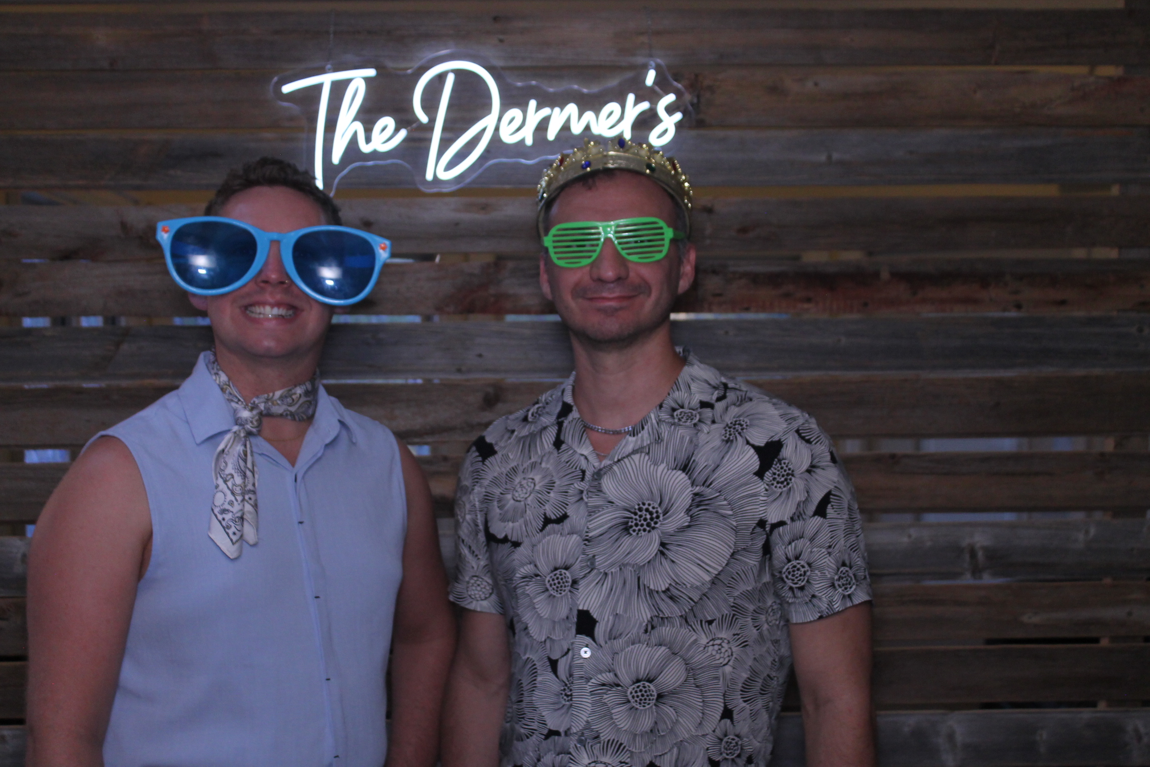 The Dermers | View more photos from the event at gallery.photoboothcincy.com/u/PhotoBoothCincy/The-Dermers