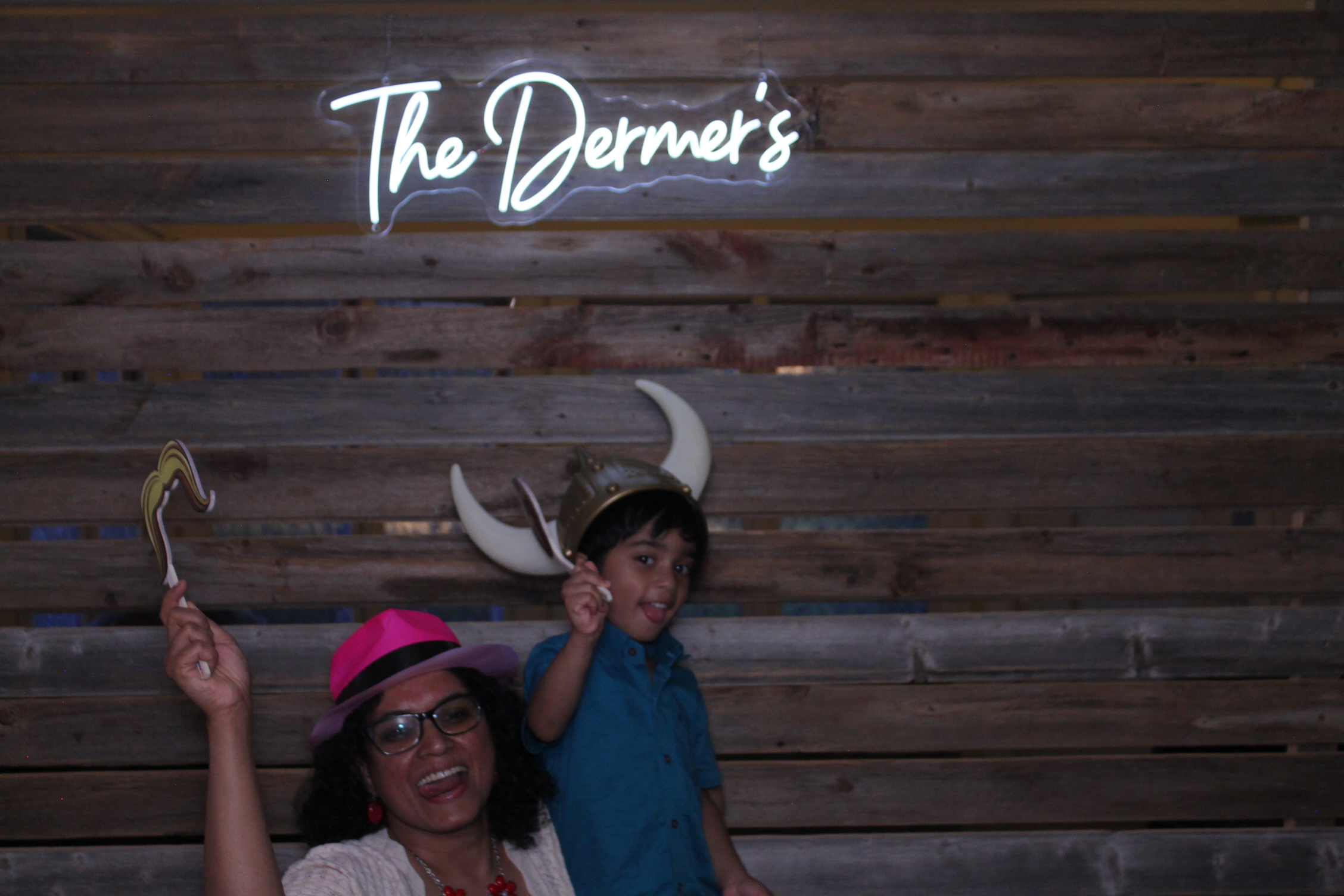 The Dermers | View more photos from the event at gallery.photoboothcincy.com/u/PhotoBoothCincy/The-Dermers