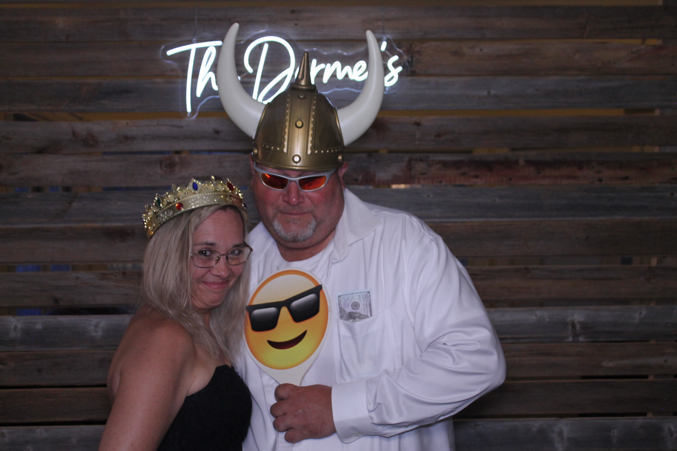 The Dermers | View more photos from the event at gallery.photoboothcincy.com/u/PhotoBoothCincy/The-Dermers