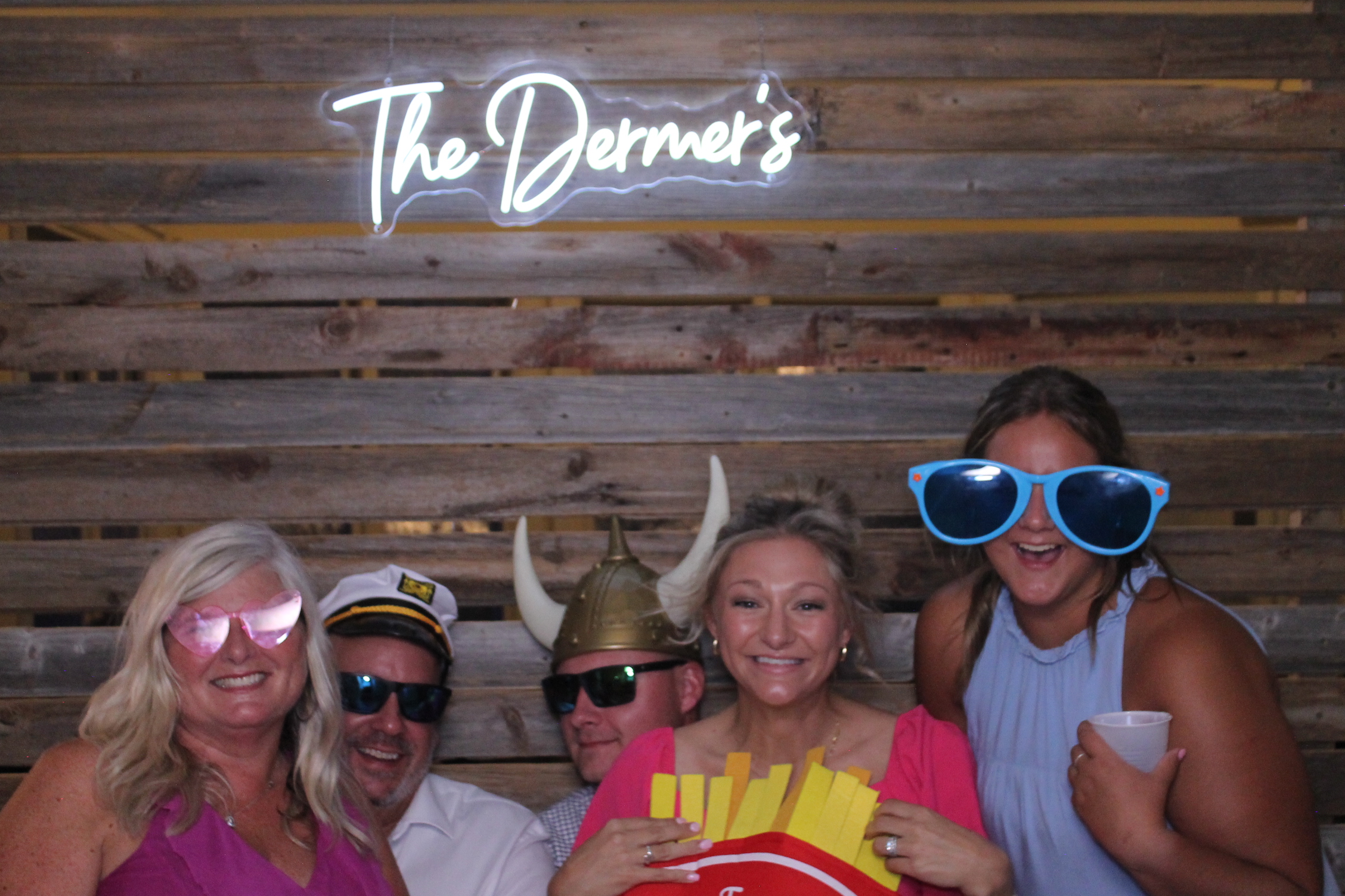 The Dermers | View more photos from the event at gallery.photoboothcincy.com/u/PhotoBoothCincy/The-Dermers