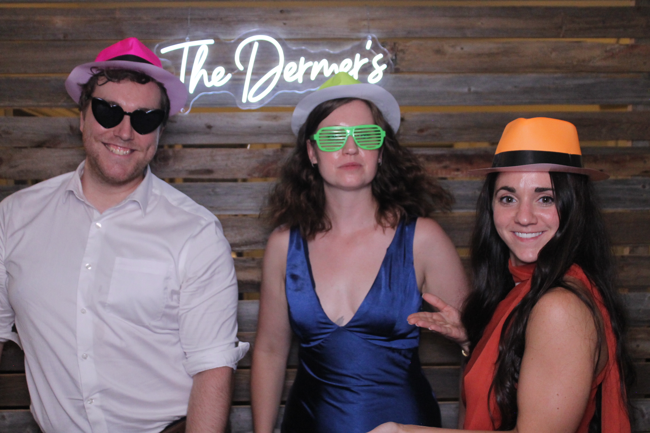 The Dermers | View more photos from the event at gallery.photoboothcincy.com/u/PhotoBoothCincy/The-Dermers