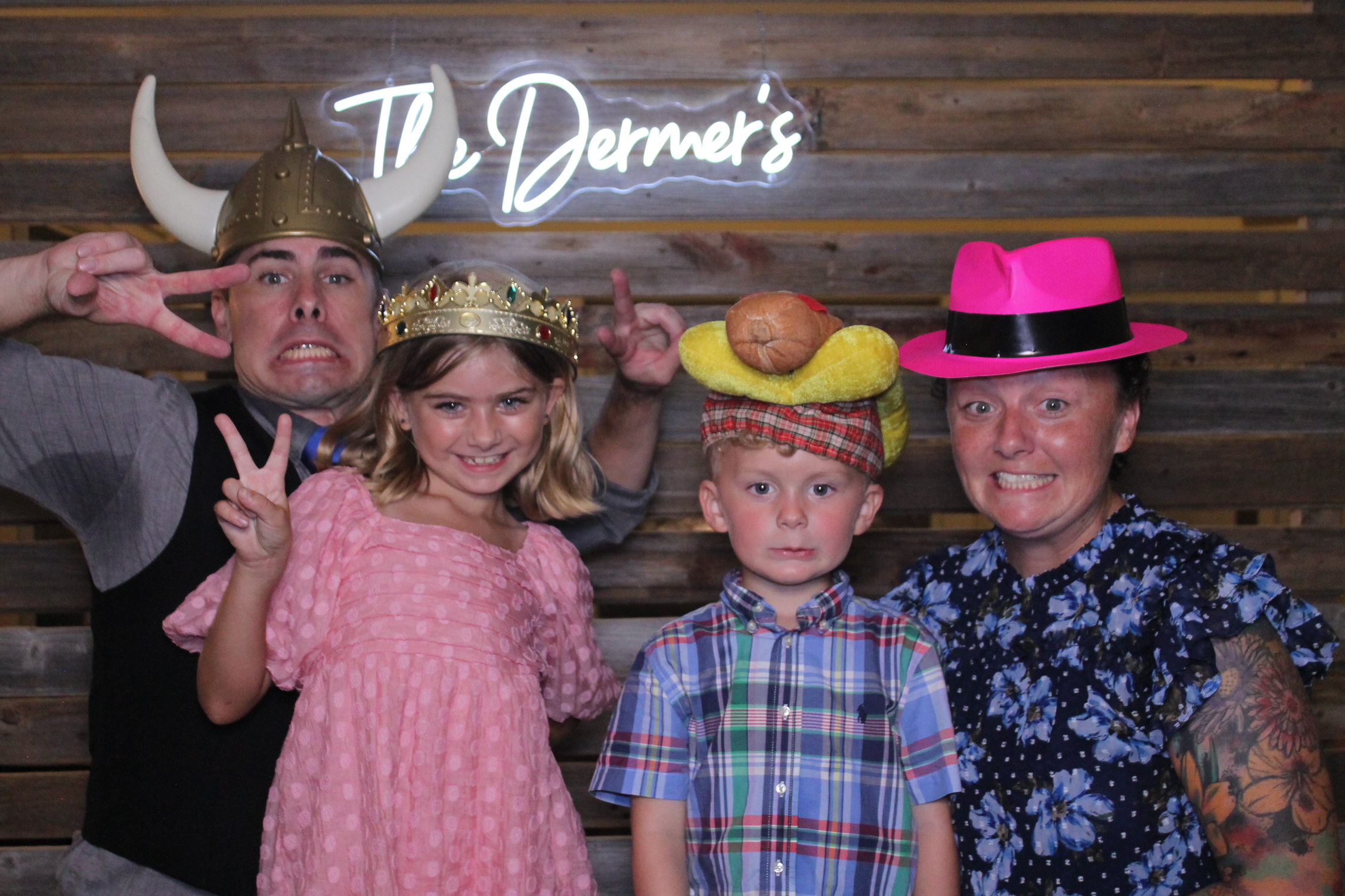 The Dermers | View more photos from the event at gallery.photoboothcincy.com/u/PhotoBoothCincy/The-Dermers