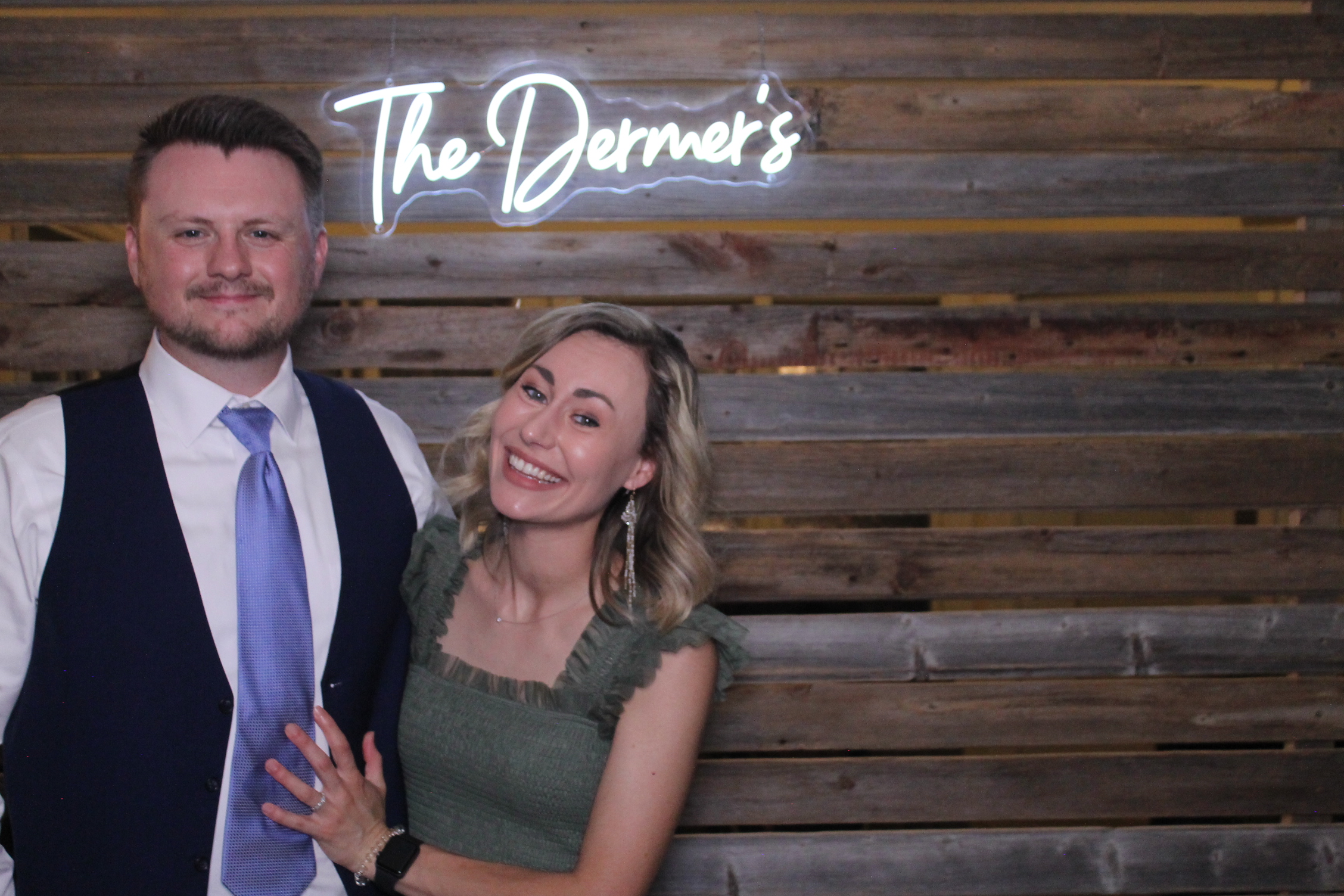 The Dermers | View more photos from the event at gallery.photoboothcincy.com/u/PhotoBoothCincy/The-Dermers