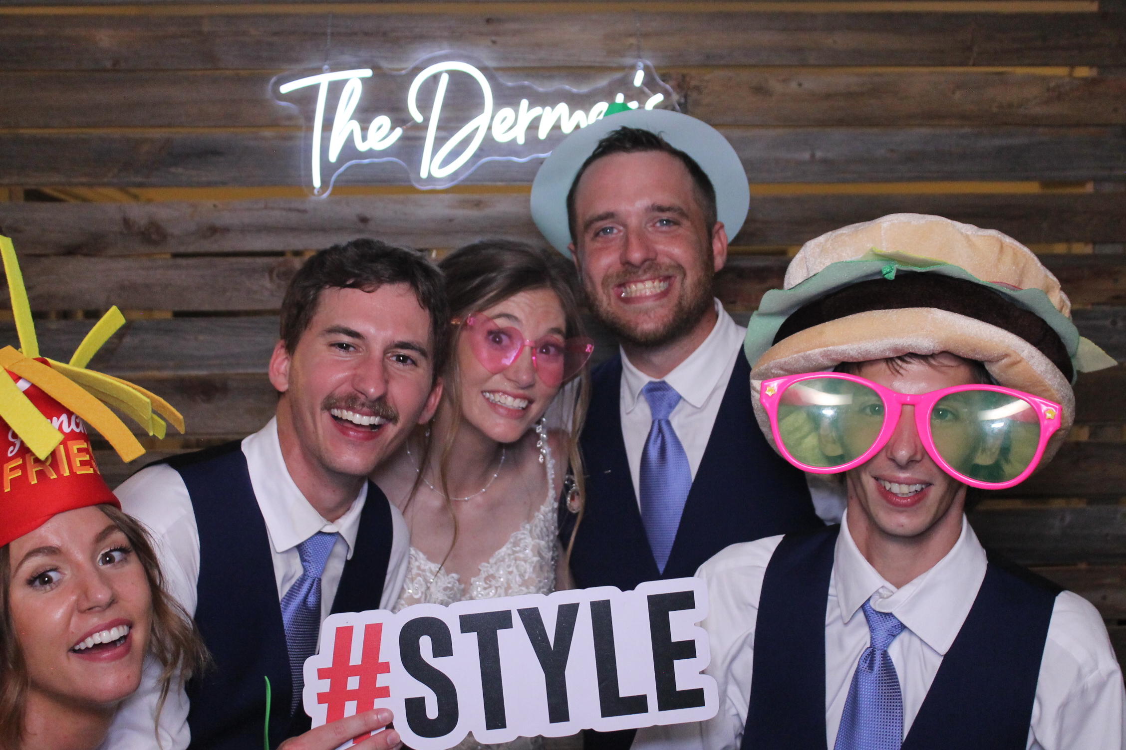 The Dermers | View more photos from the event at gallery.photoboothcincy.com/u/PhotoBoothCincy/The-Dermers