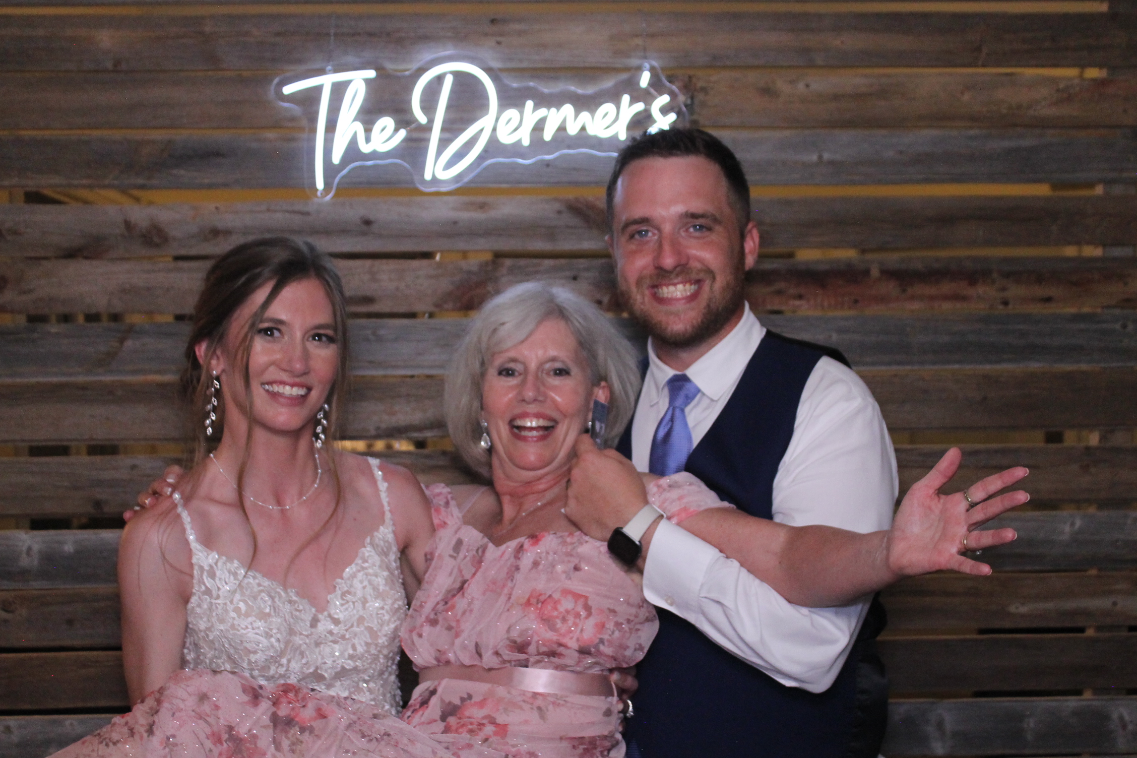 The Dermers | View more photos from the event at gallery.photoboothcincy.com/u/PhotoBoothCincy/The-Dermers