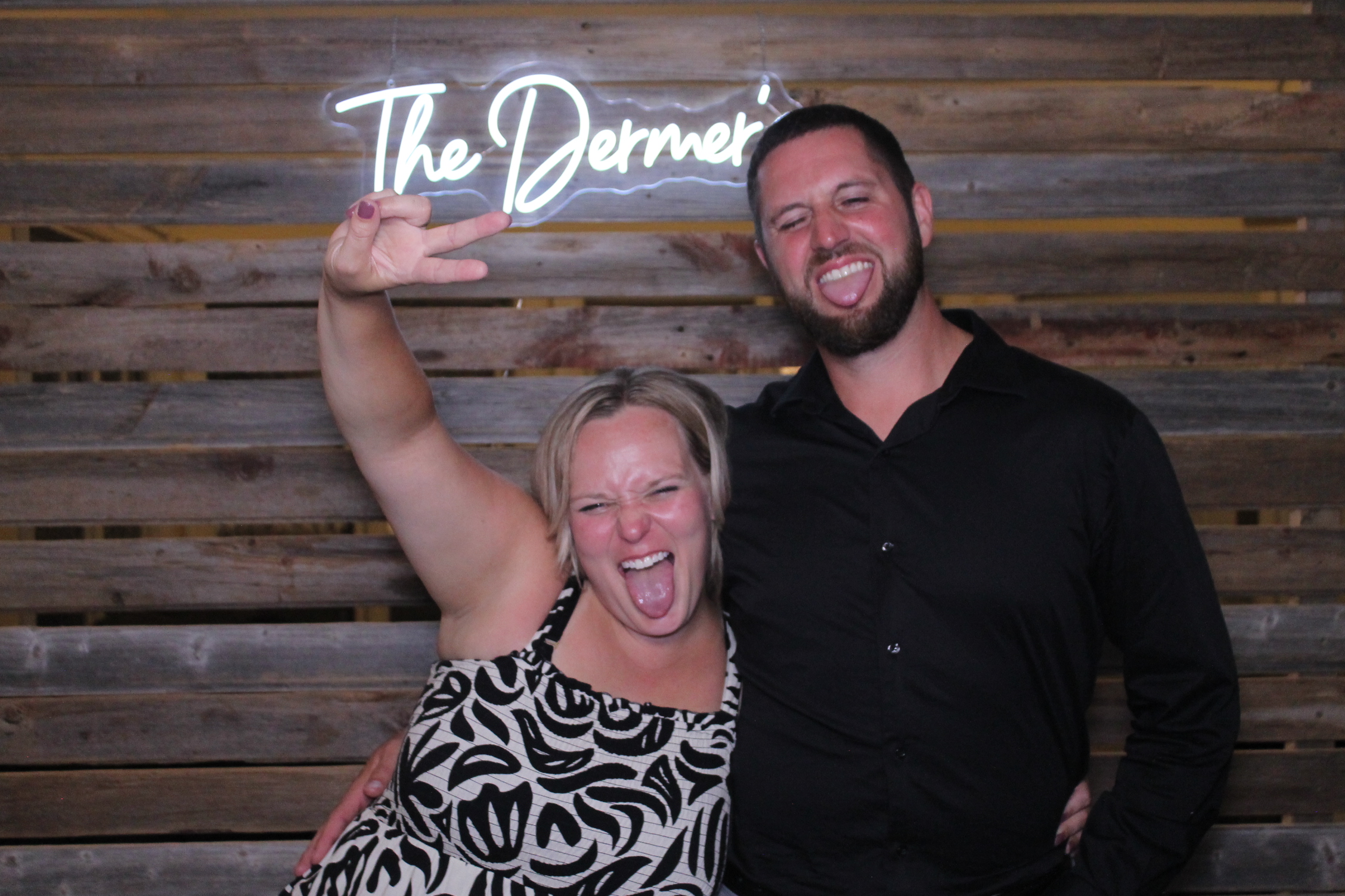 The Dermers | View more photos from the event at gallery.photoboothcincy.com/u/PhotoBoothCincy/The-Dermers