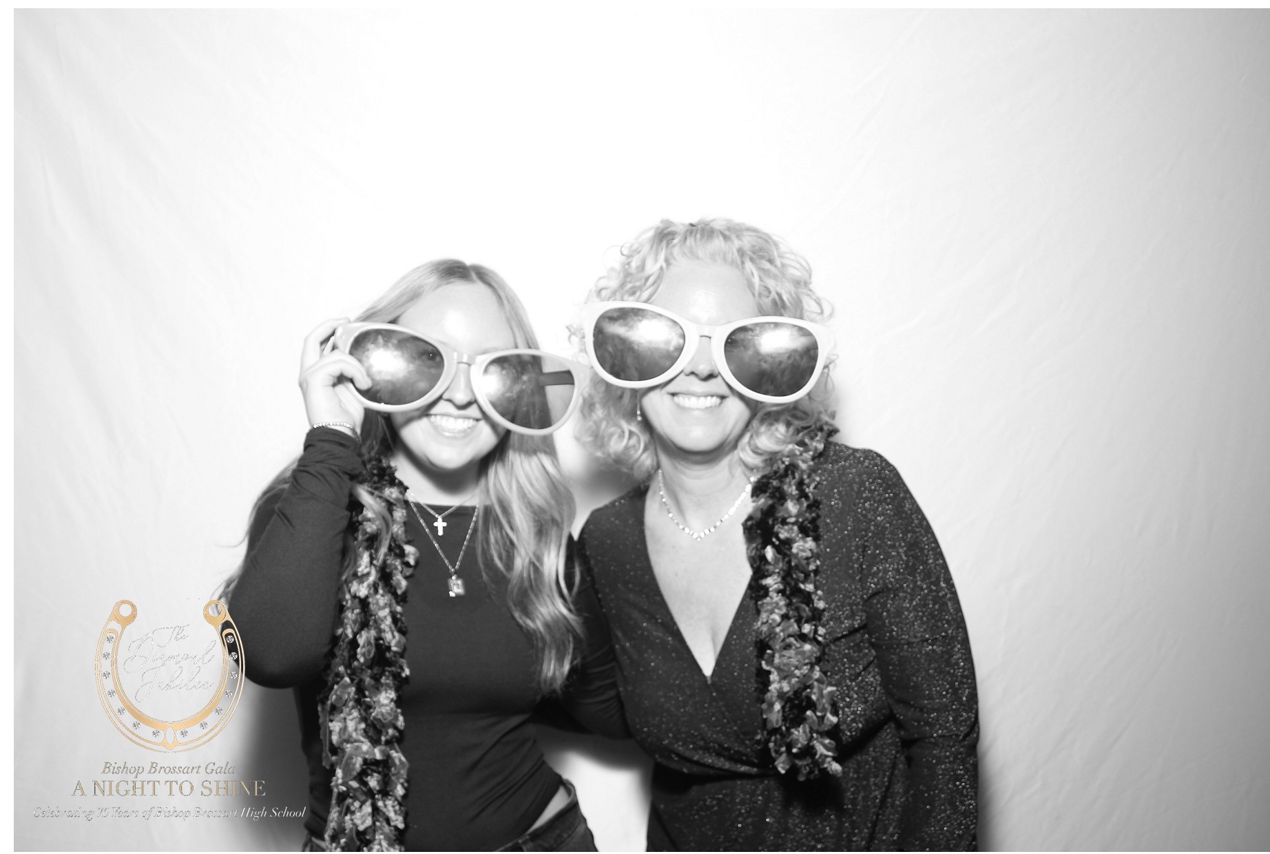 The Diamond Jubilee, A Night To Shine, Celebrating 75 Years of Bishop Brossart High School | View more photos from the event at gallery.photoboothcincy.com/u/PhotoBoothCincy/The-Diamond-Jubilee-A-Night-To-Shine-Celebrating-75-Years-of-Bishop-Brossart-High