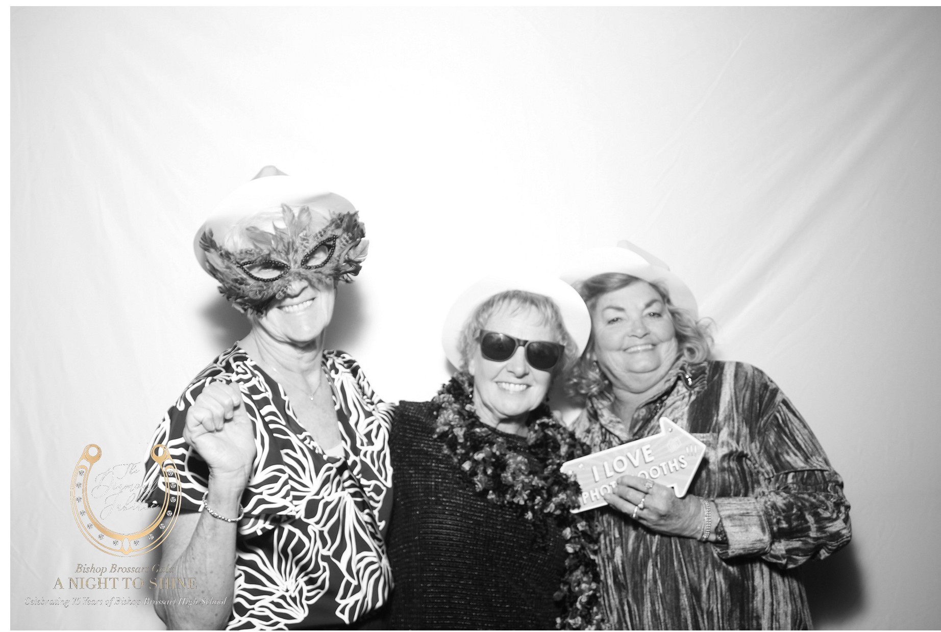 The Diamond Jubilee, A Night To Shine, Celebrating 75 Years of Bishop Brossart High School | View more photos from the event at gallery.photoboothcincy.com/u/PhotoBoothCincy/The-Diamond-Jubilee-A-Night-To-Shine-Celebrating-75-Years-of-Bishop-Brossart-High