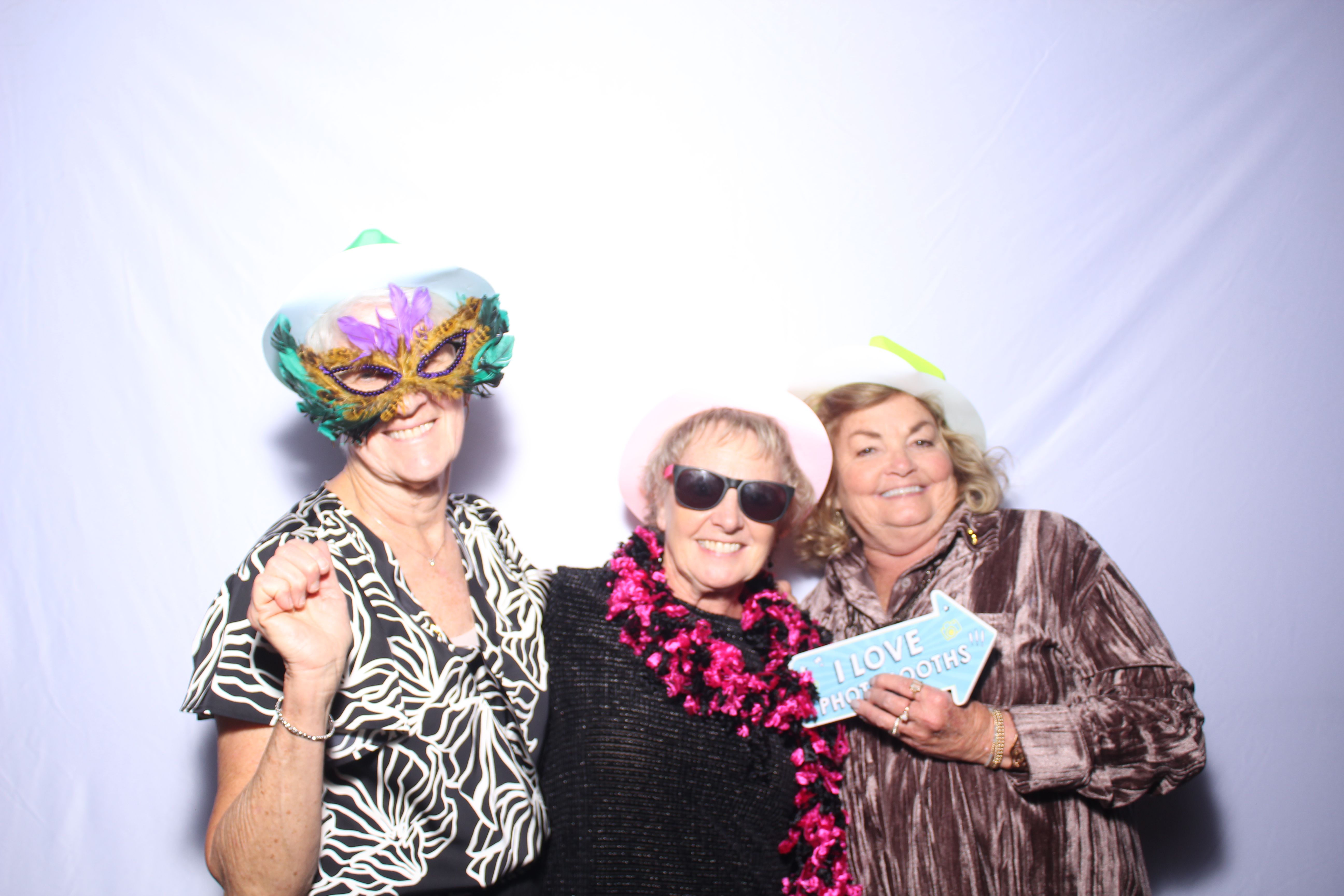 The Diamond Jubilee, A Night To Shine, Celebrating 75 Years of Bishop Brossart High School | View more photos from the event at gallery.photoboothcincy.com/u/PhotoBoothCincy/The-Diamond-Jubilee-A-Night-To-Shine-Celebrating-75-Years-of-Bishop-Brossart-High