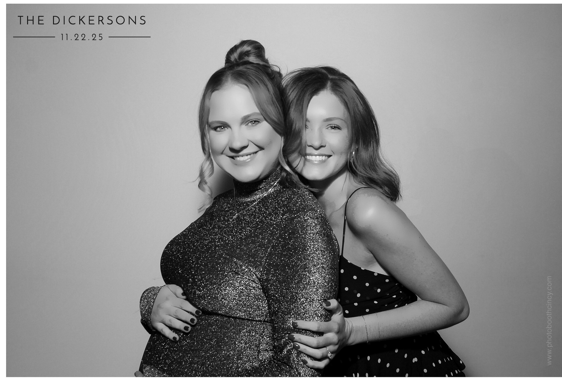 The Dickersons | View more photos from the event at gallery.photoboothcincy.com/u/PhotoBoothCincy/The-Dickersons
