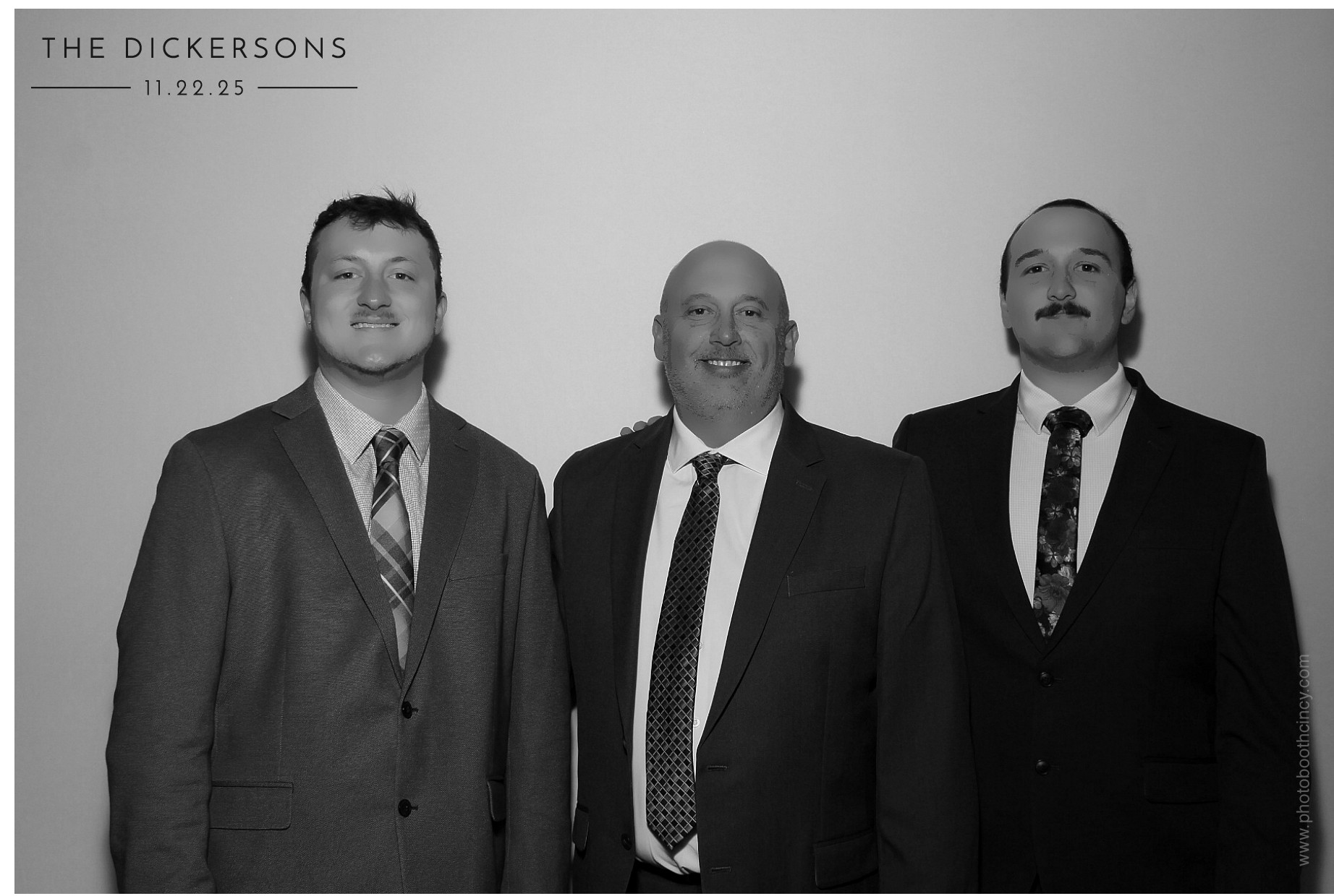 The Dickersons | View more photos from the event at gallery.photoboothcincy.com/u/PhotoBoothCincy/The-Dickersons