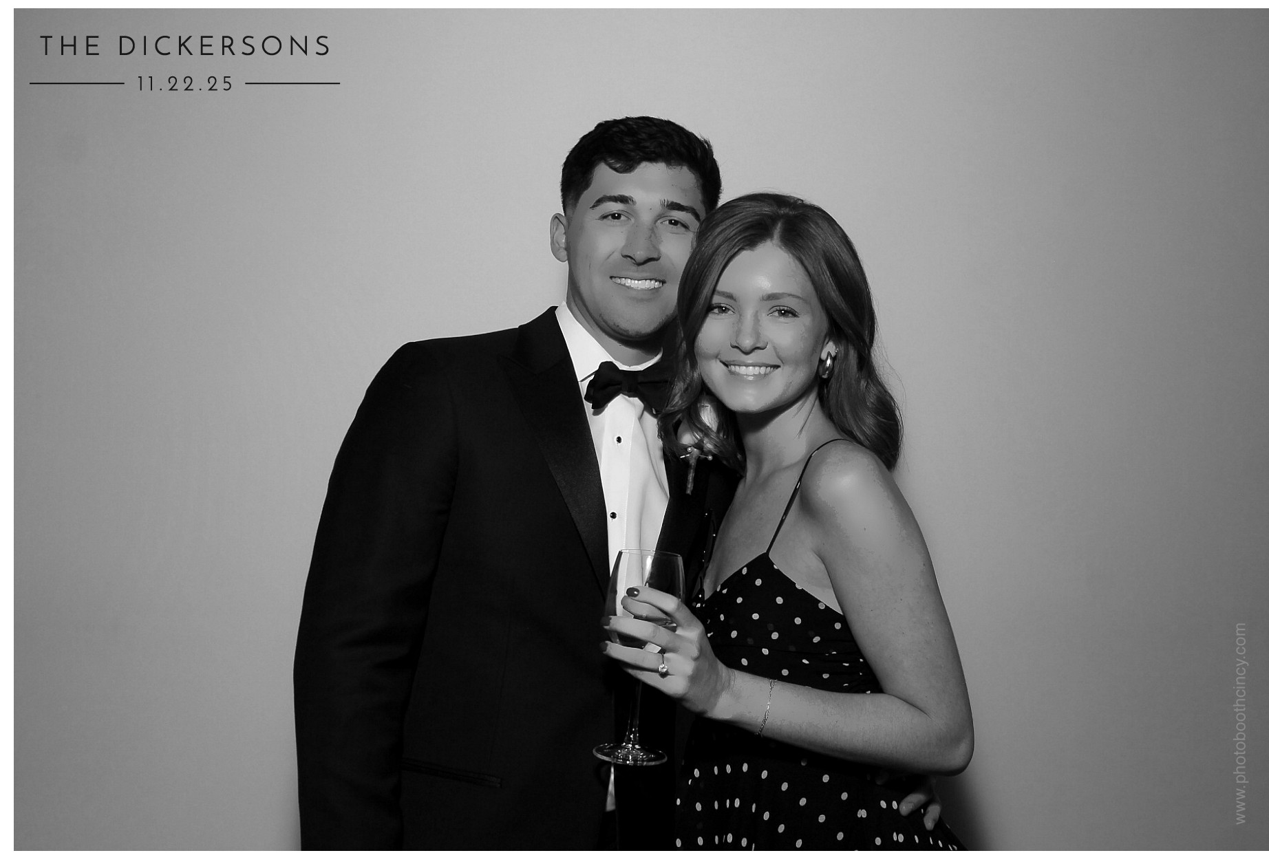 The Dickersons | View more photos from the event at gallery.photoboothcincy.com/u/PhotoBoothCincy/The-Dickersons