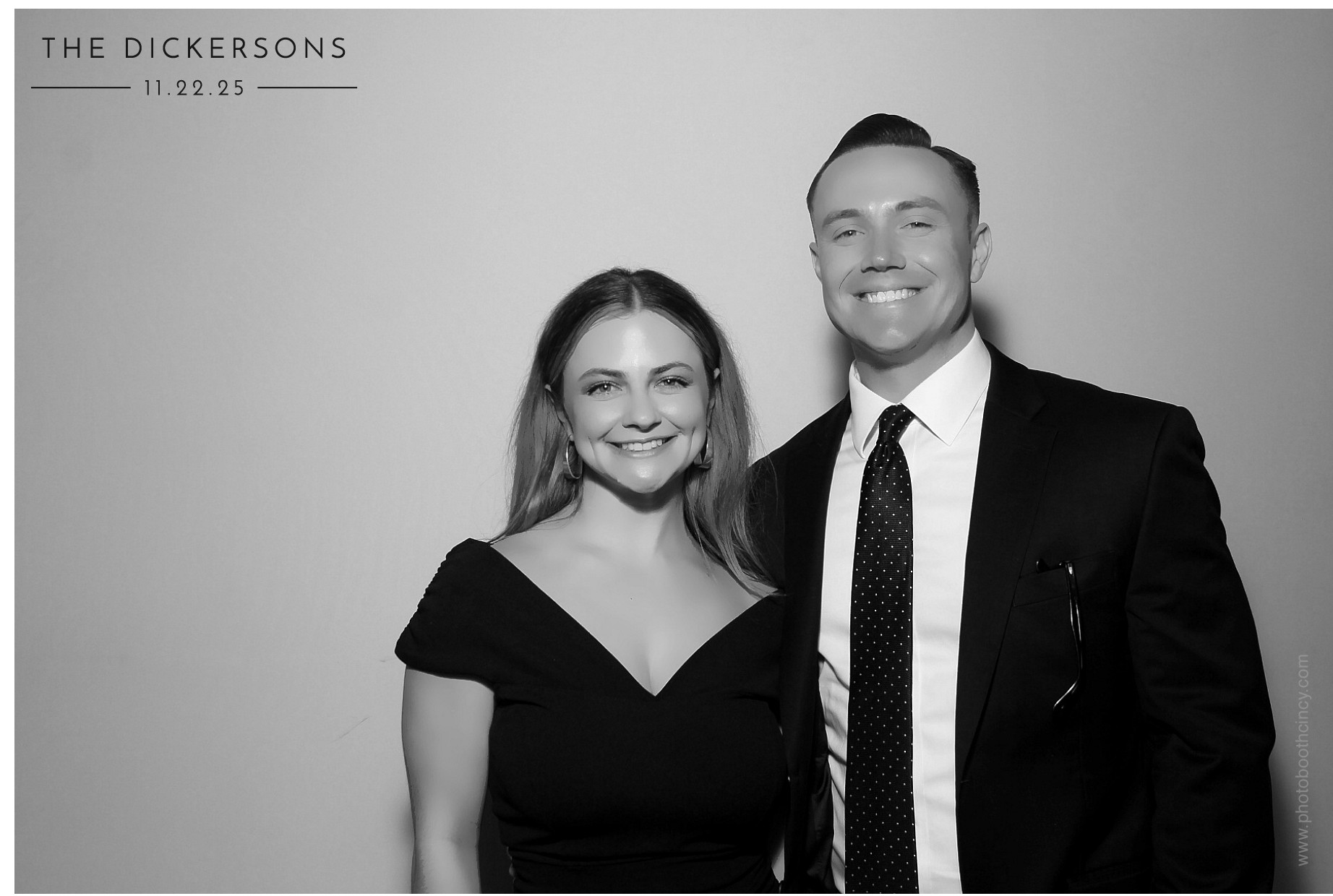 The Dickersons | View more photos from the event at gallery.photoboothcincy.com/u/PhotoBoothCincy/The-Dickersons