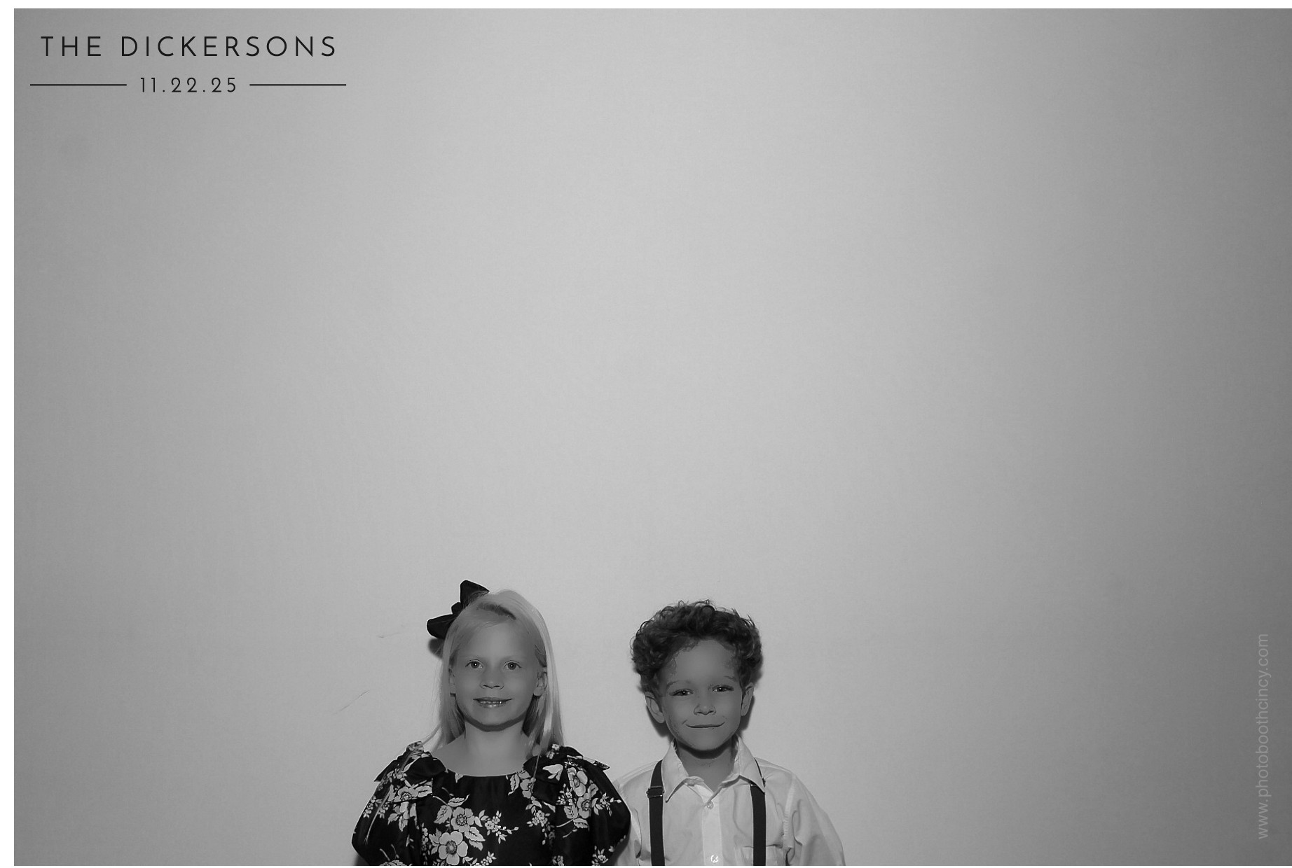 The Dickersons | View more photos from the event at gallery.photoboothcincy.com/u/PhotoBoothCincy/The-Dickersons