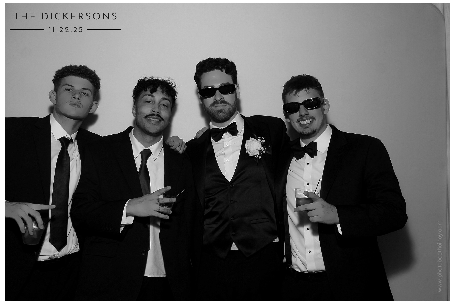The Dickersons | View more photos from the event at gallery.photoboothcincy.com/u/PhotoBoothCincy/The-Dickersons