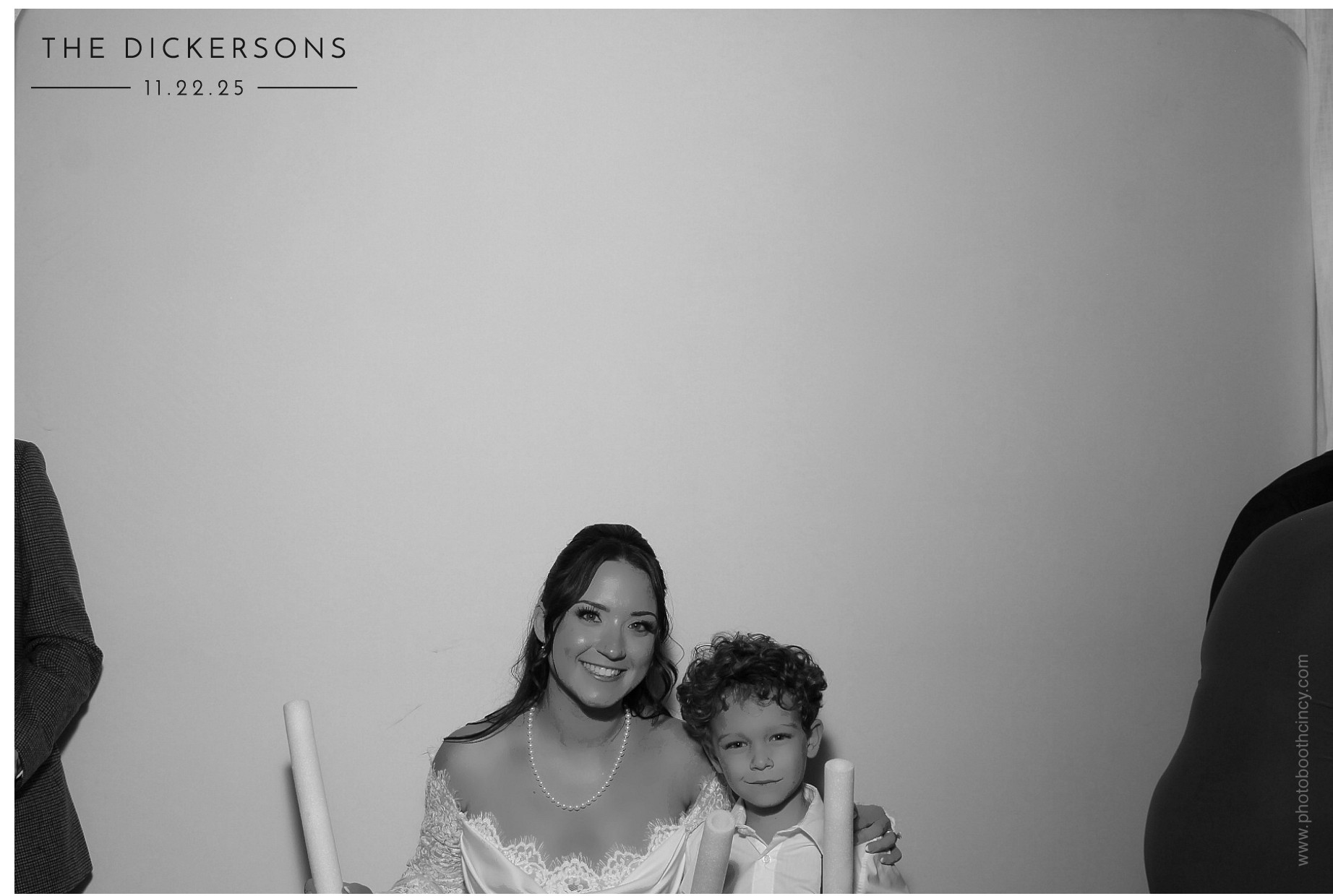 The Dickersons | View more photos from the event at gallery.photoboothcincy.com/u/PhotoBoothCincy/The-Dickersons