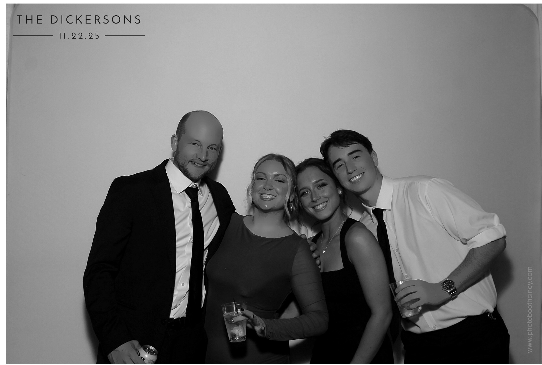 The Dickersons | View more photos from the event at gallery.photoboothcincy.com/u/PhotoBoothCincy/The-Dickersons
