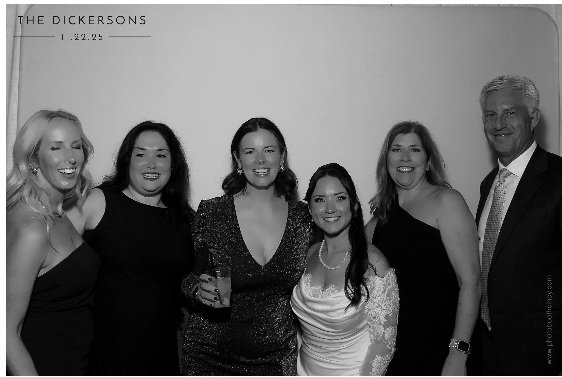 The Dickersons | View more photos from the event at gallery.photoboothcincy.com/u/PhotoBoothCincy/The-Dickersons