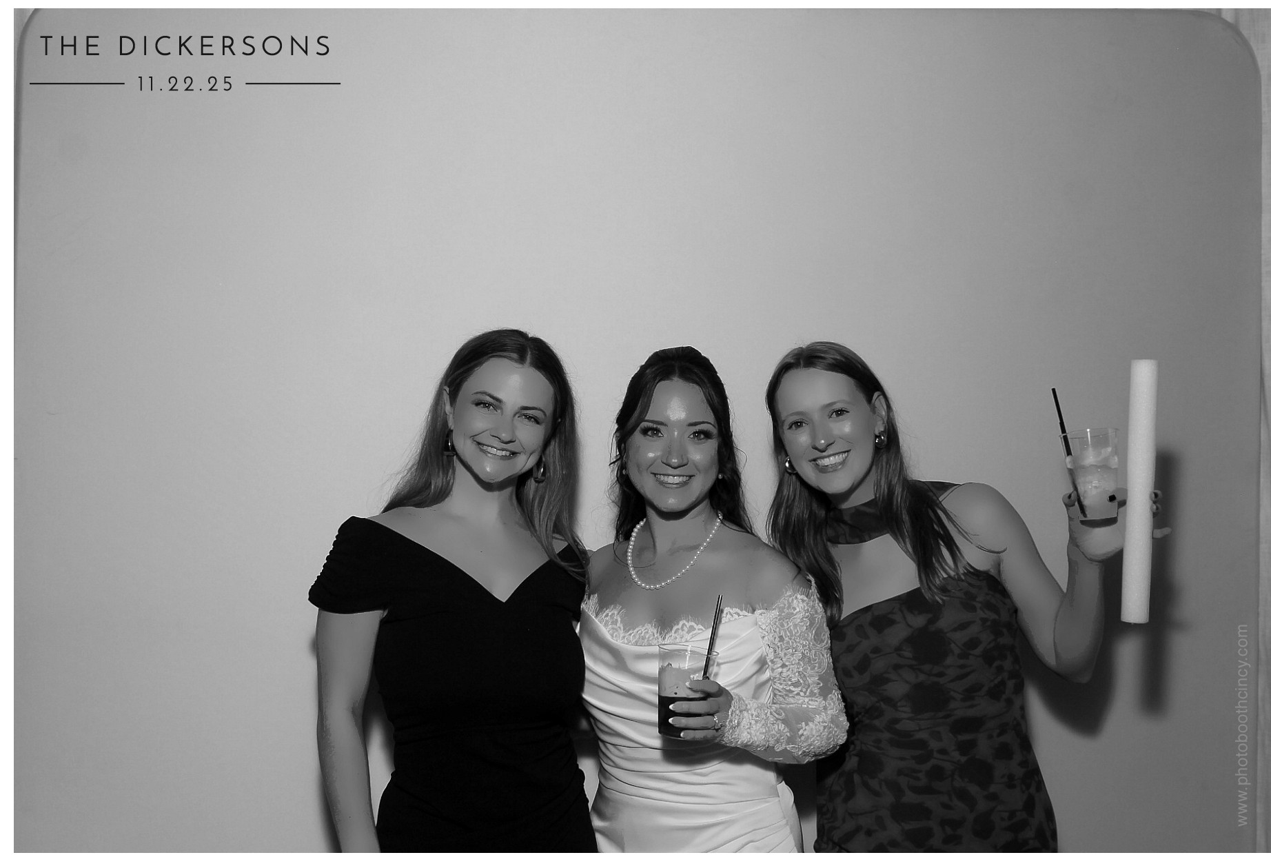 The Dickersons | View more photos from the event at gallery.photoboothcincy.com/u/PhotoBoothCincy/The-Dickersons