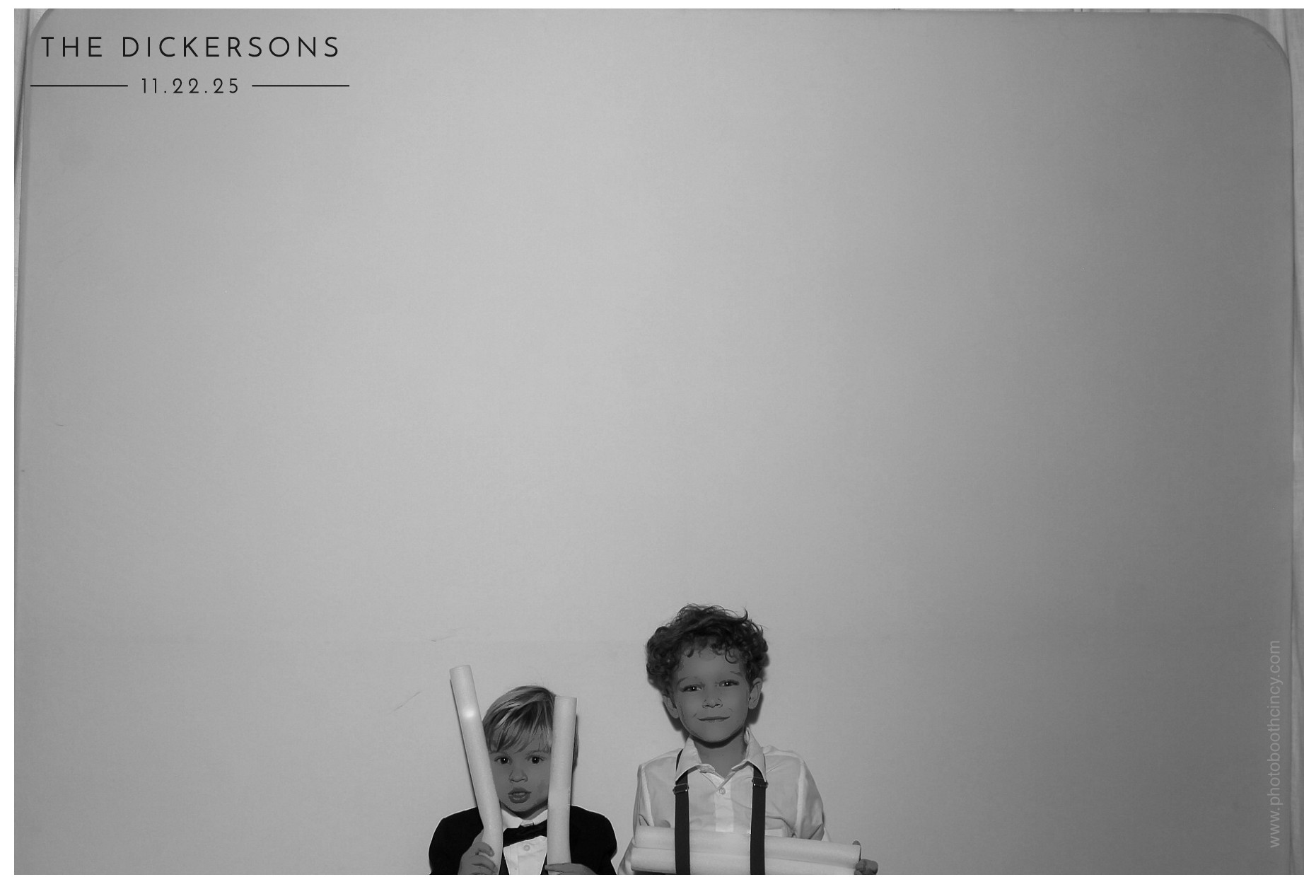 The Dickersons | View more photos from the event at gallery.photoboothcincy.com/u/PhotoBoothCincy/The-Dickersons