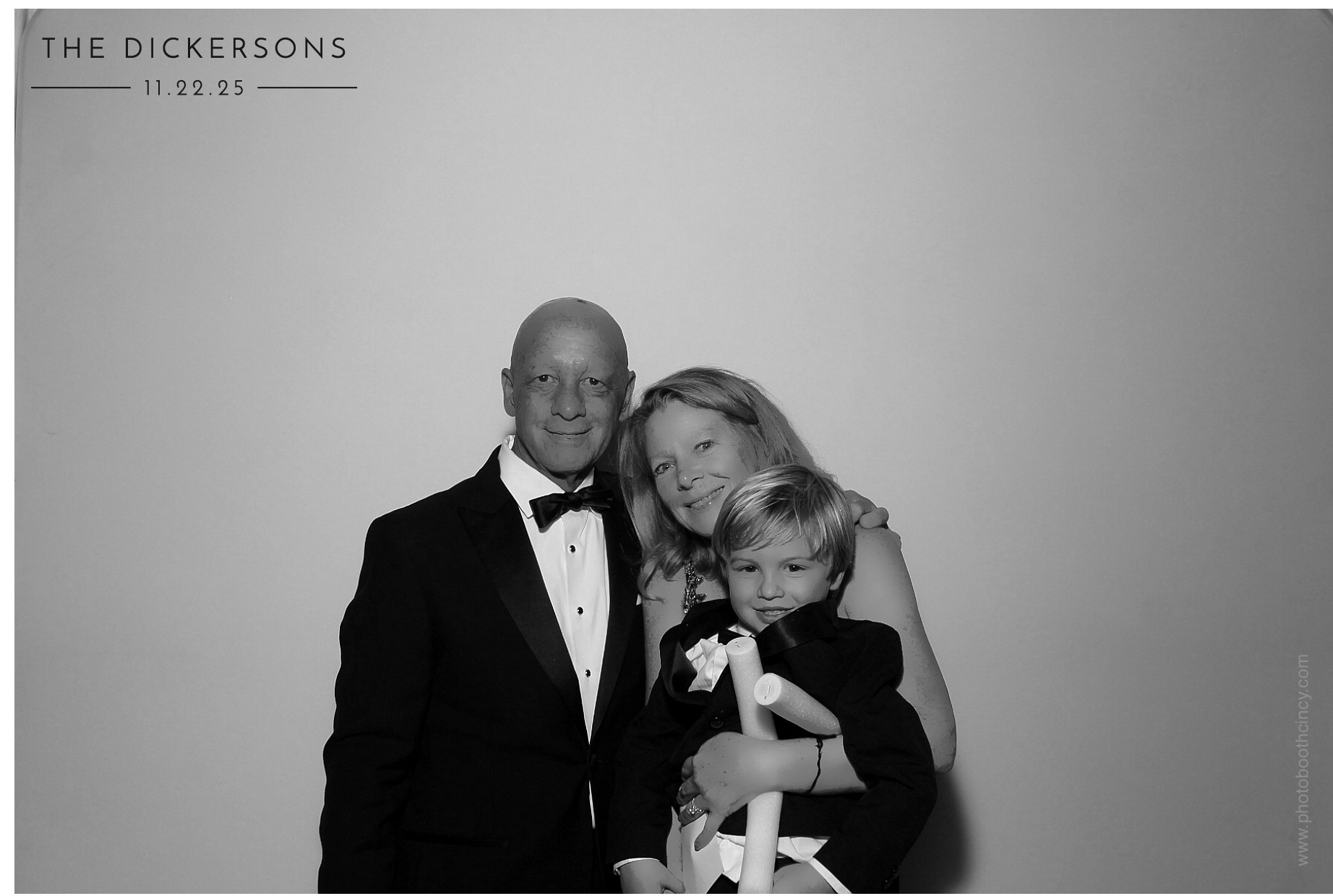 The Dickersons | View more photos from the event at gallery.photoboothcincy.com/u/PhotoBoothCincy/The-Dickersons