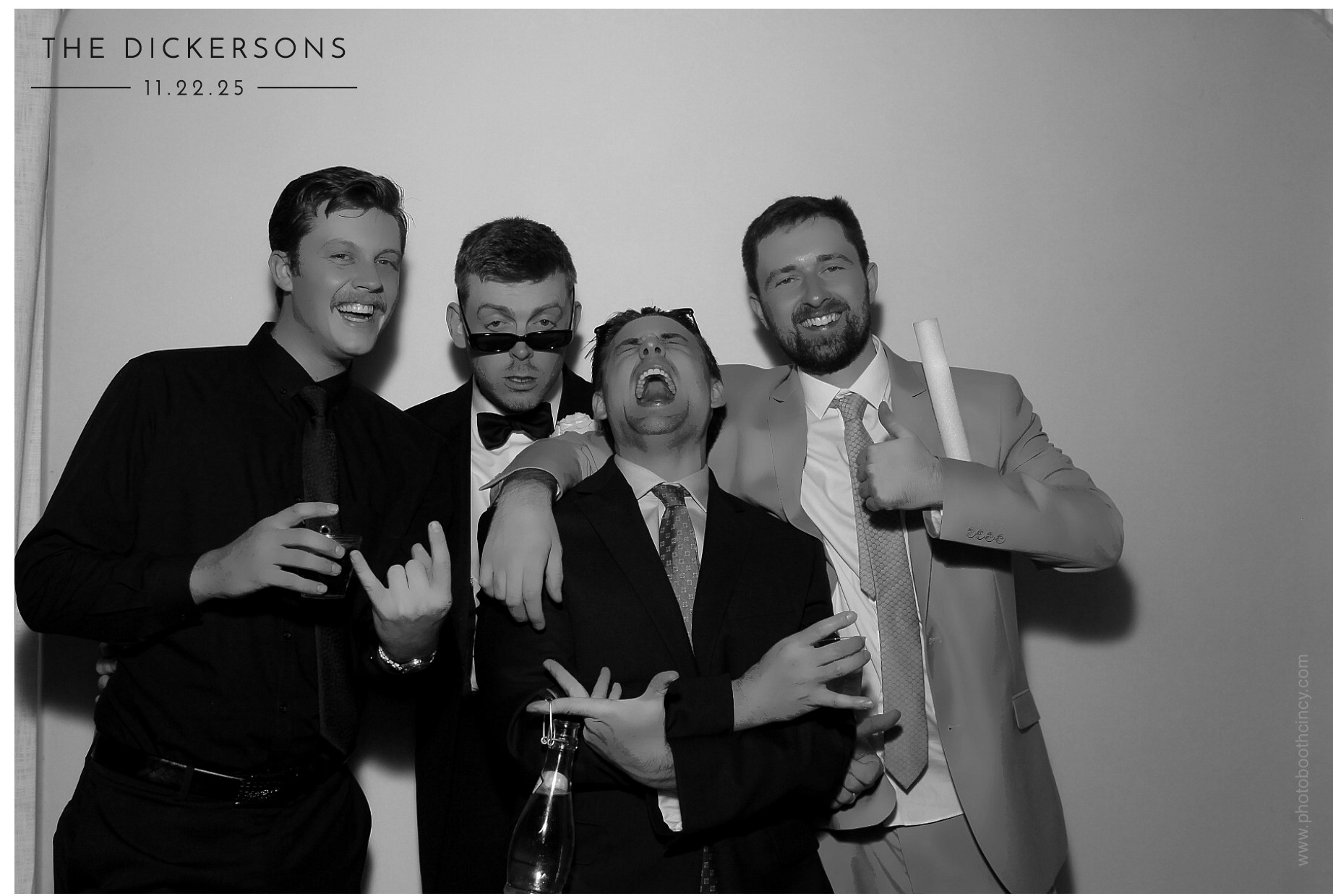 The Dickersons | View more photos from the event at gallery.photoboothcincy.com/u/PhotoBoothCincy/The-Dickersons